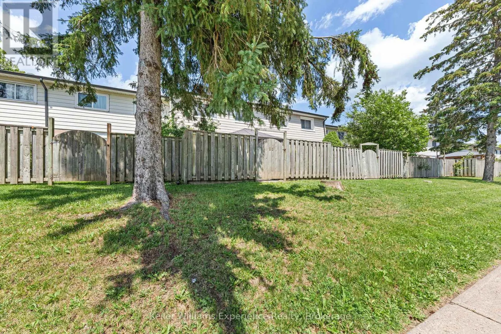 23 - 2 BERNICK DRIVE #23
