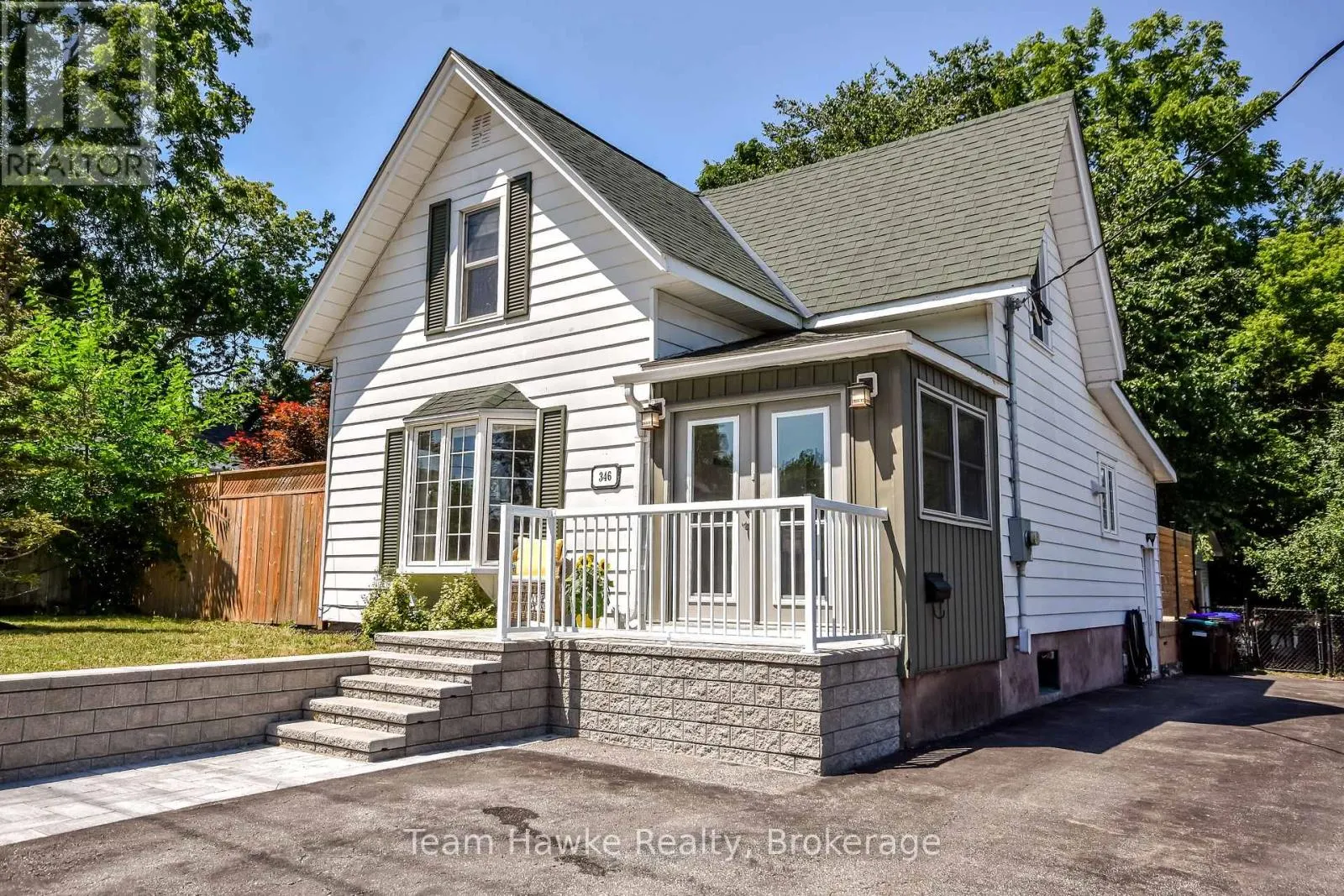 346 YONGE STREET