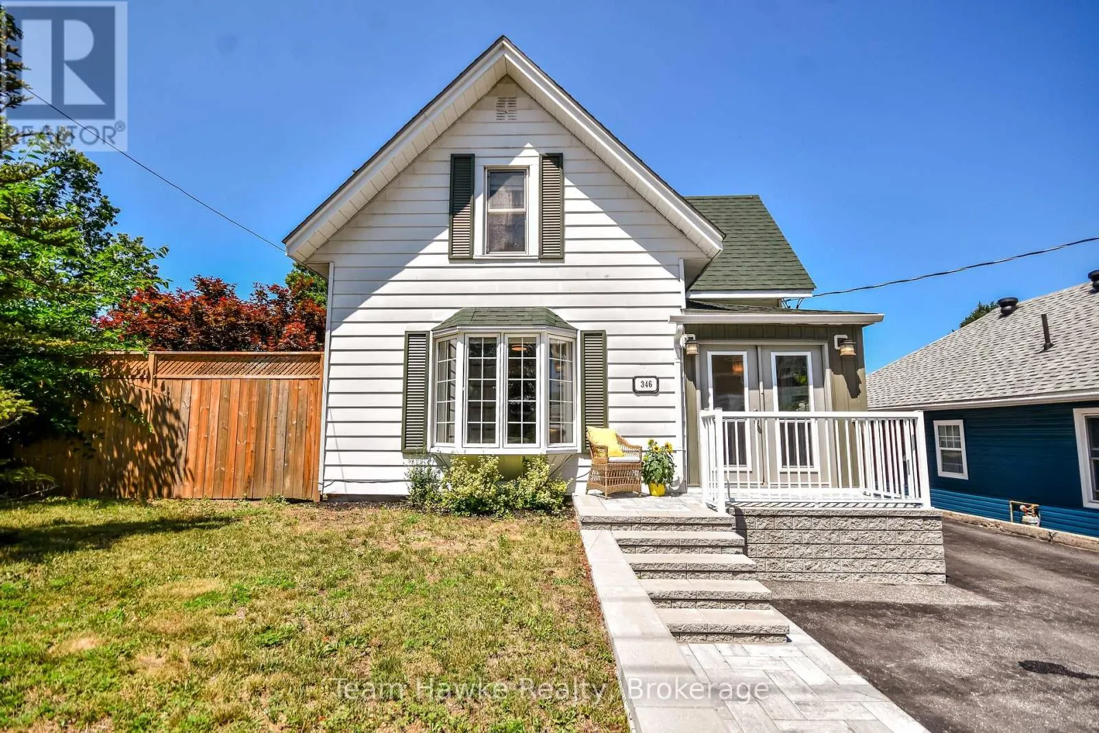 346 YONGE STREET