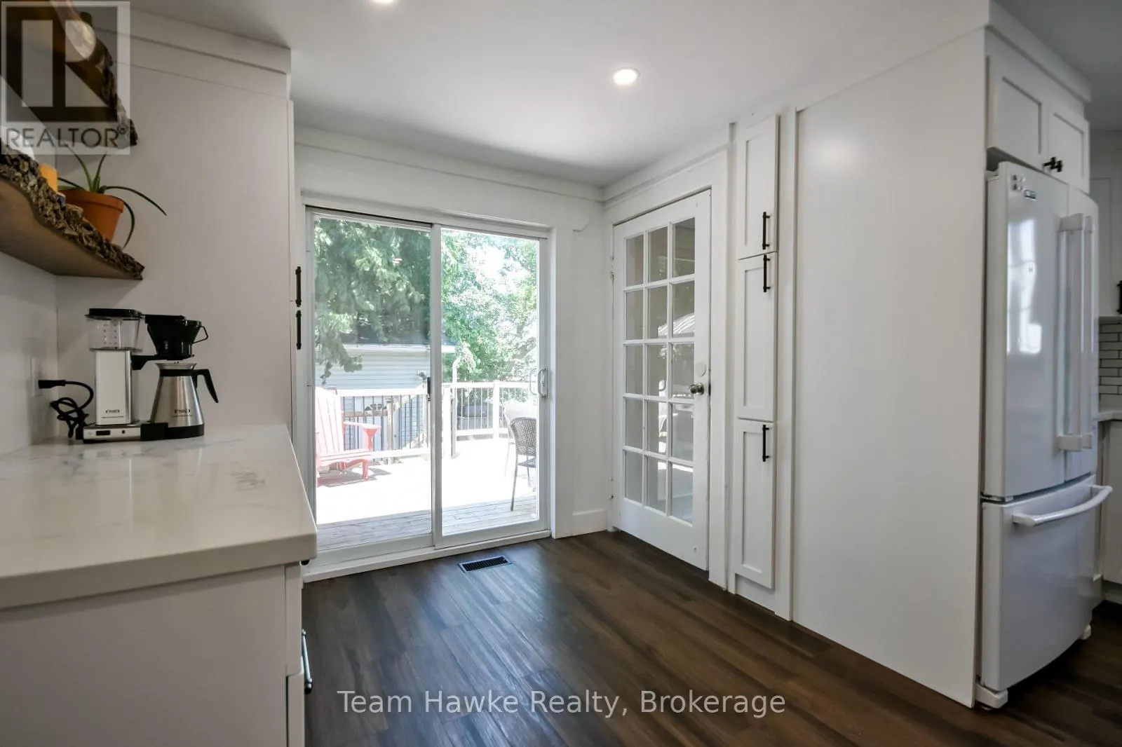 346 YONGE STREET