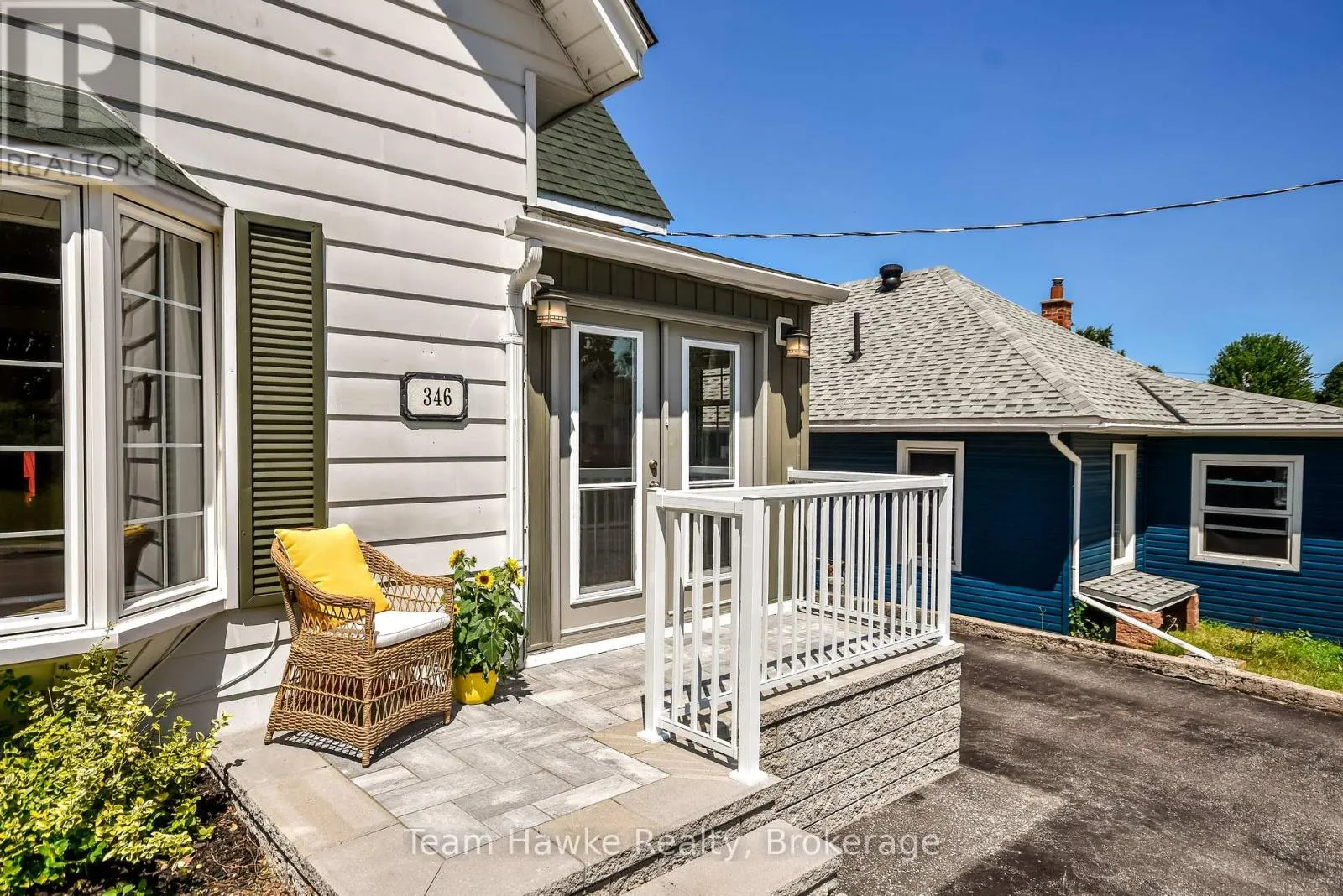346 YONGE STREET
