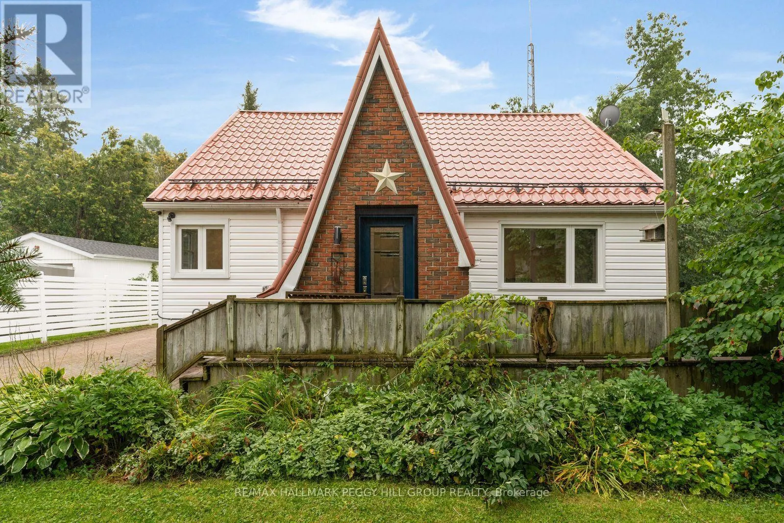 1387 OLD BARRIE ROAD W