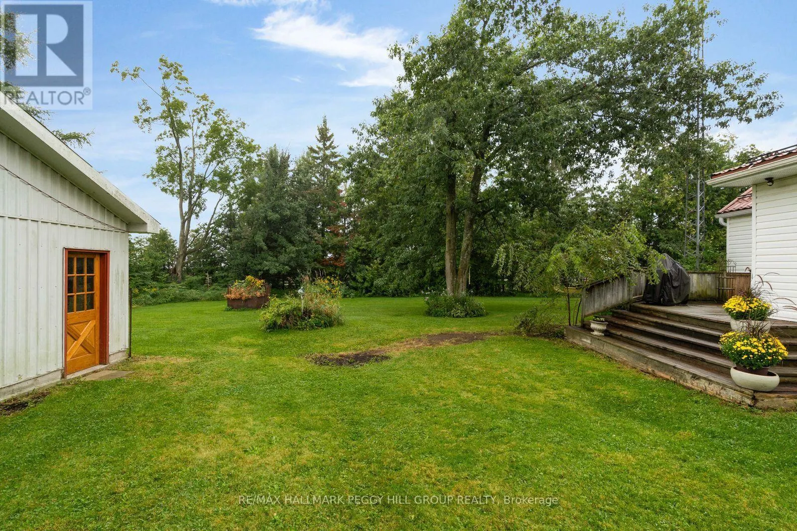 1387 OLD BARRIE ROAD W