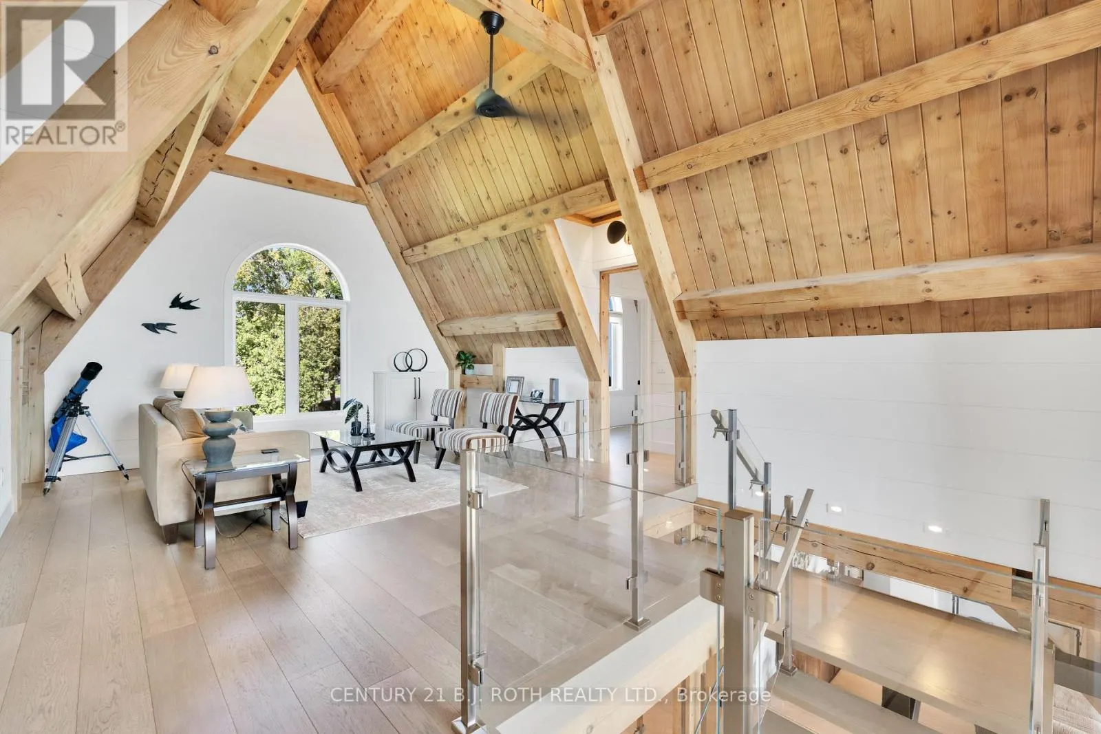 247 LAKESHORE ROAD W