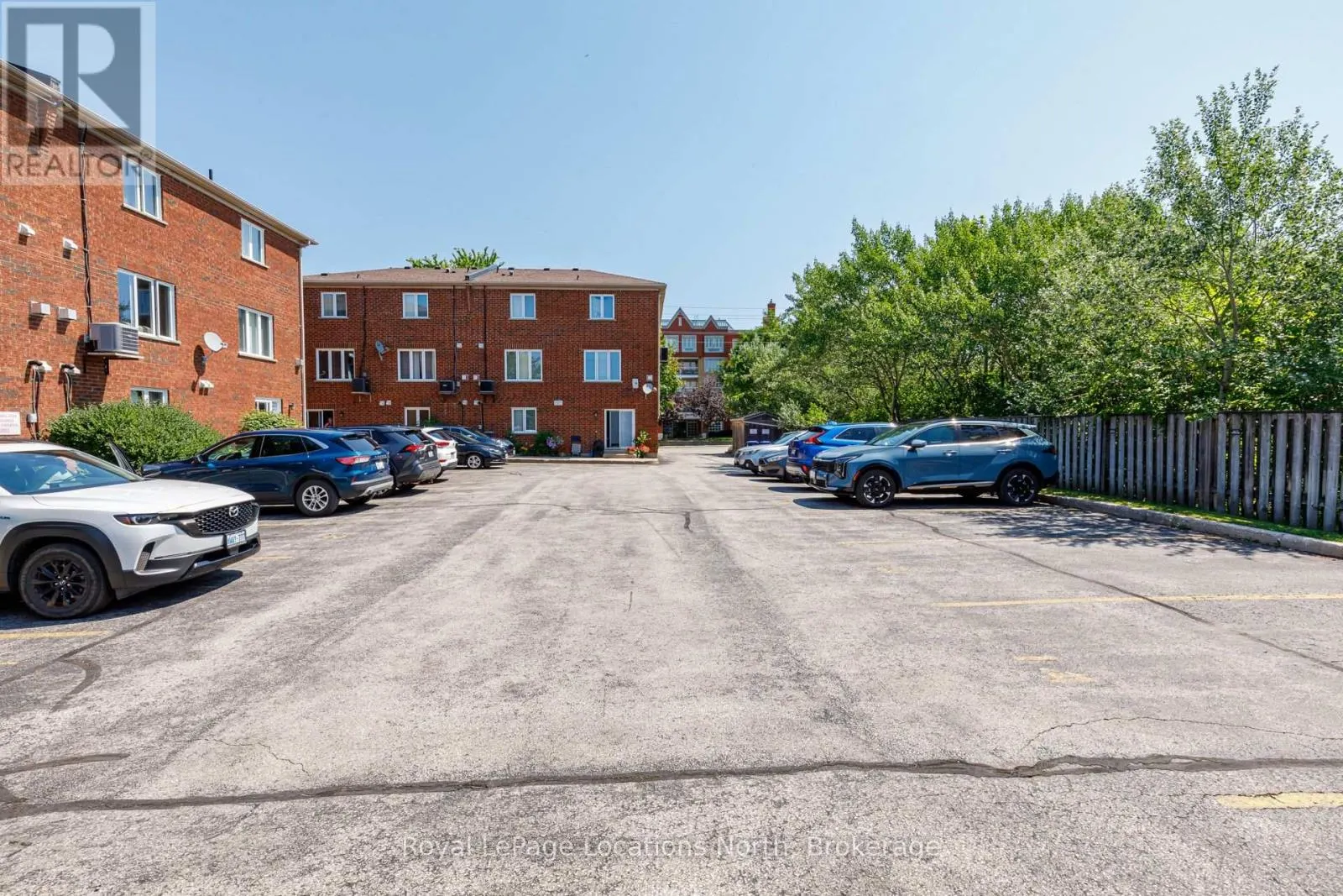 27 - 13 RAGLAN STREET #27