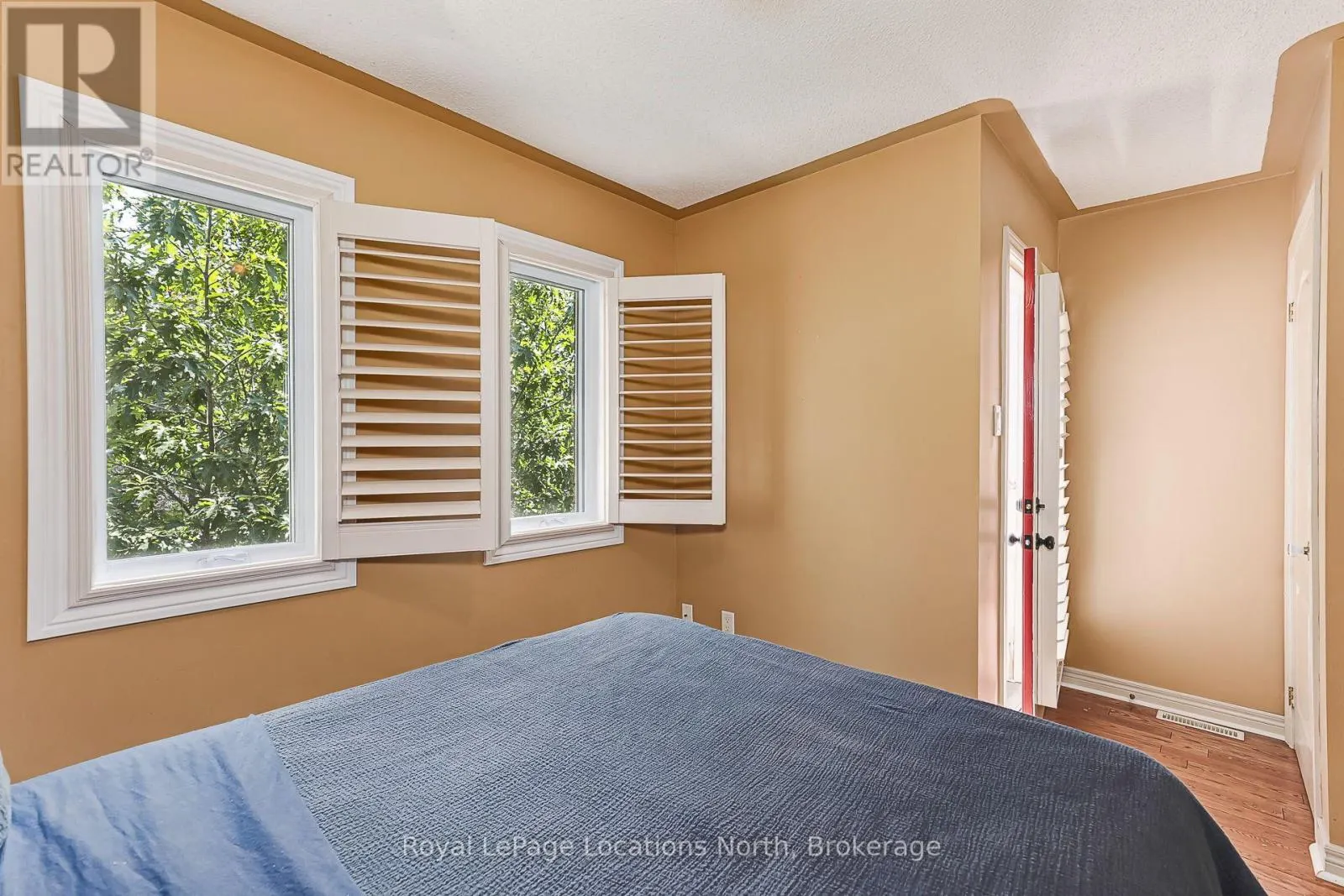 27 - 13 RAGLAN STREET #27