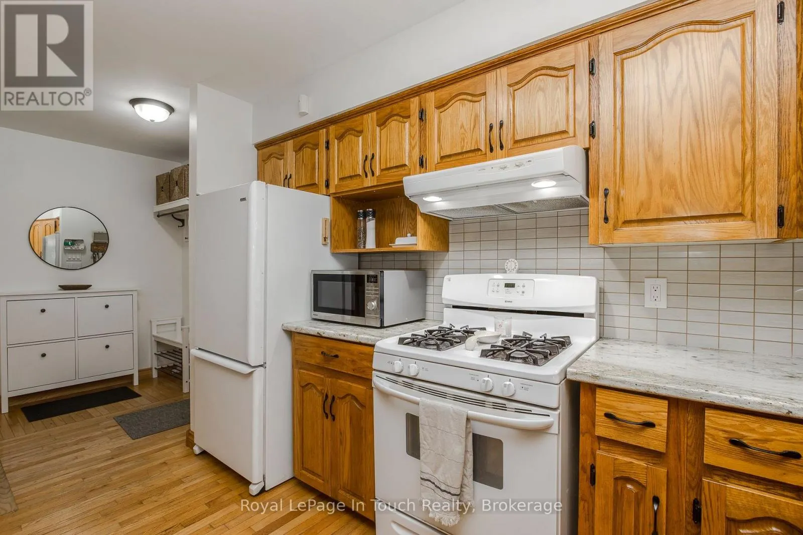 288 LAFONTAINE ROAD W