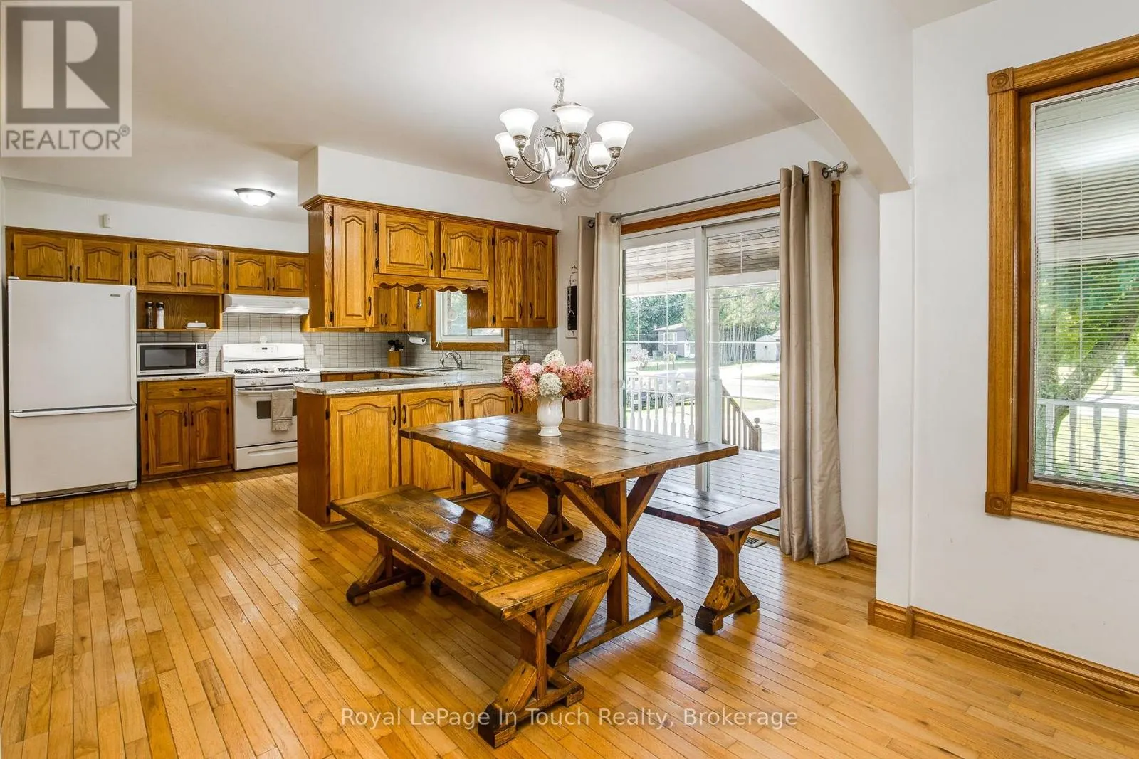 288 LAFONTAINE ROAD W