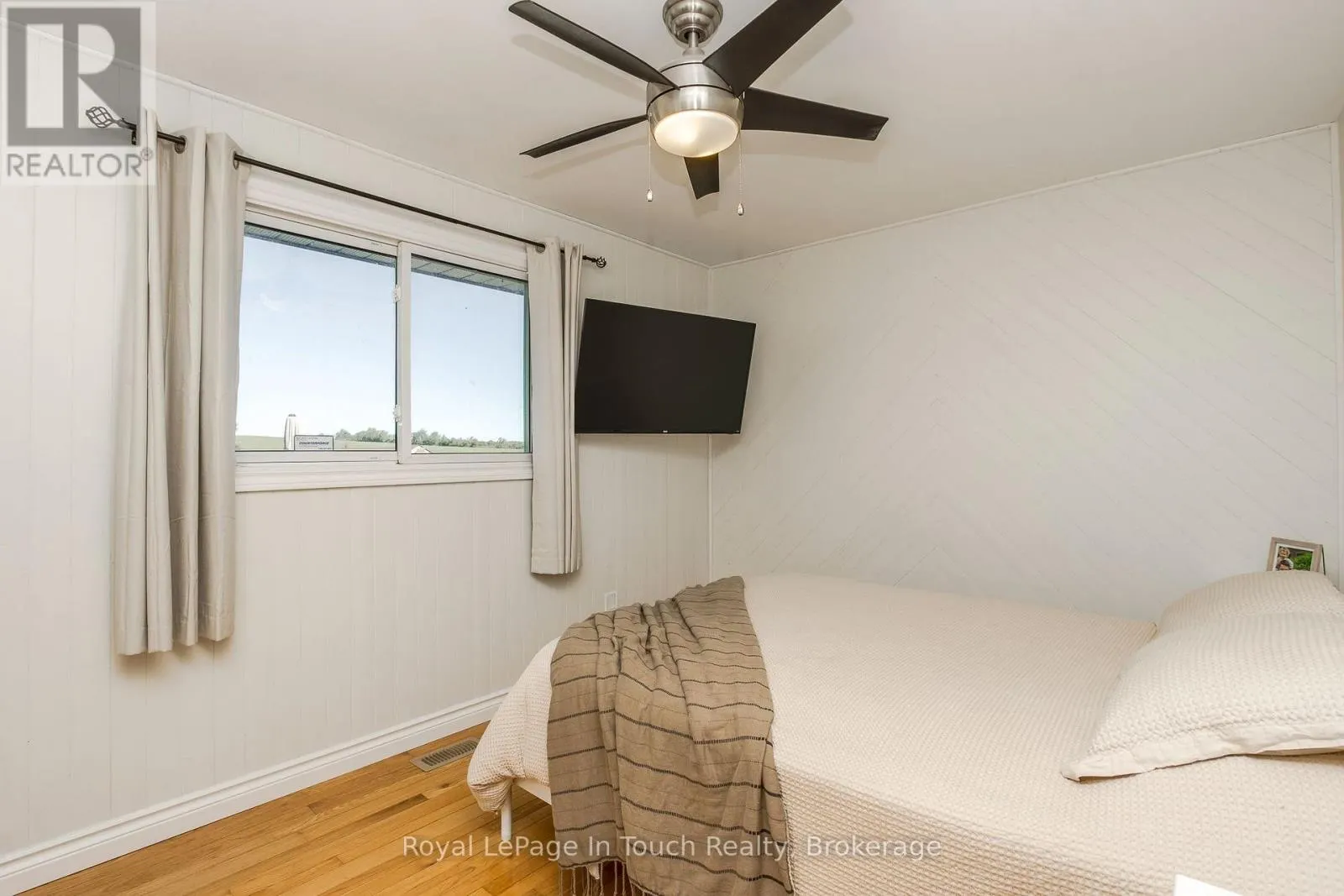 288 LAFONTAINE ROAD W