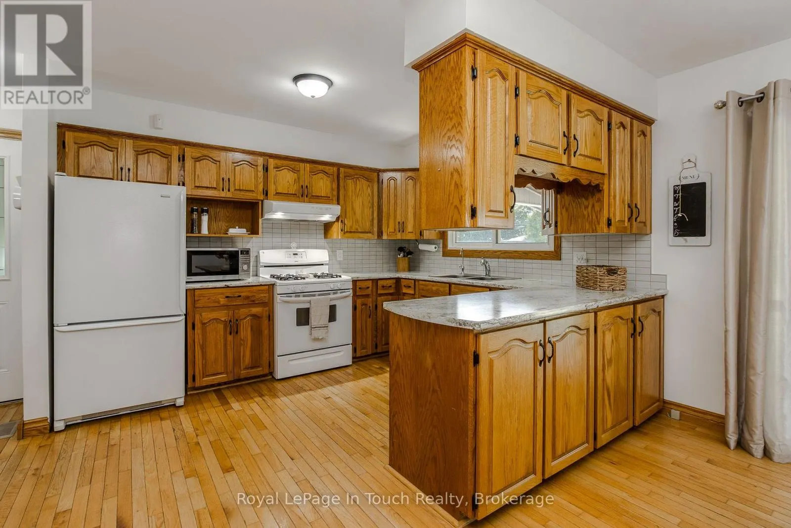288 LAFONTAINE ROAD W