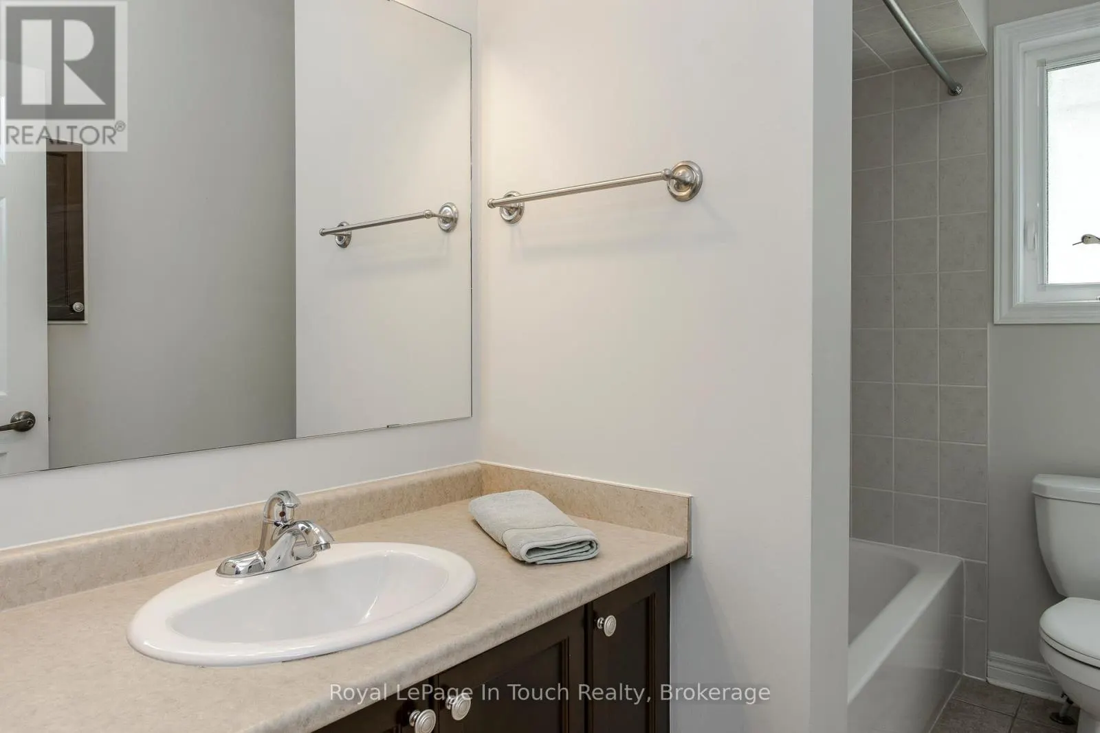 14 RIVERWALK PLACE