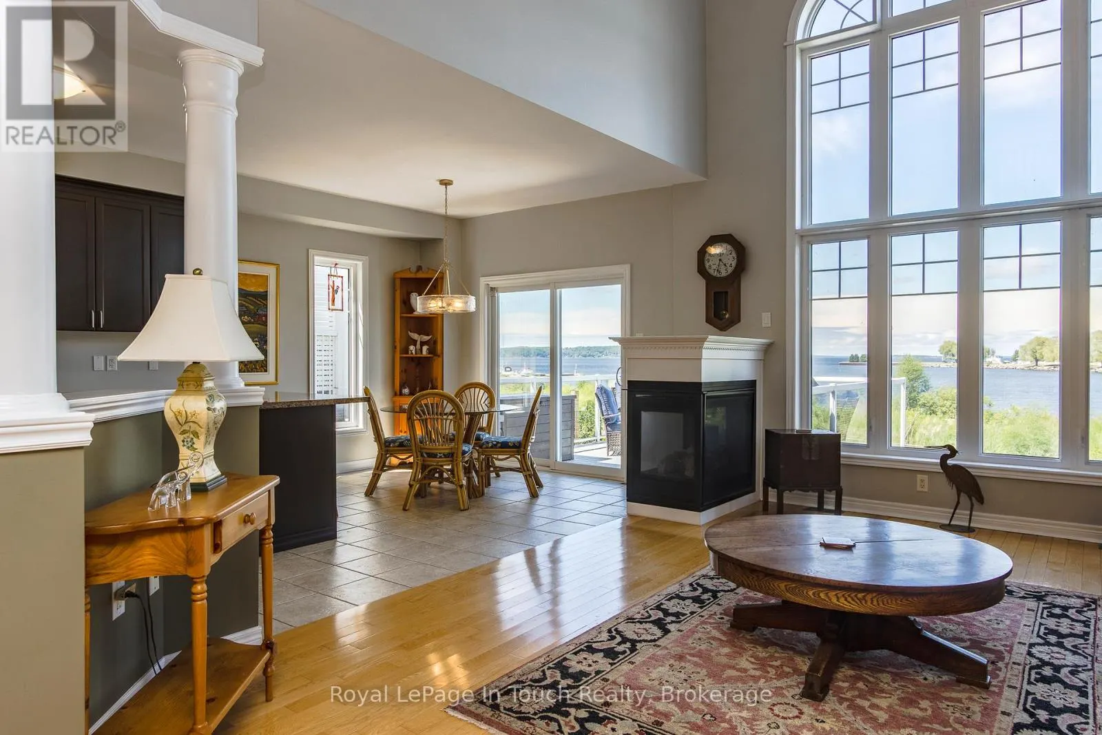 14 RIVERWALK PLACE