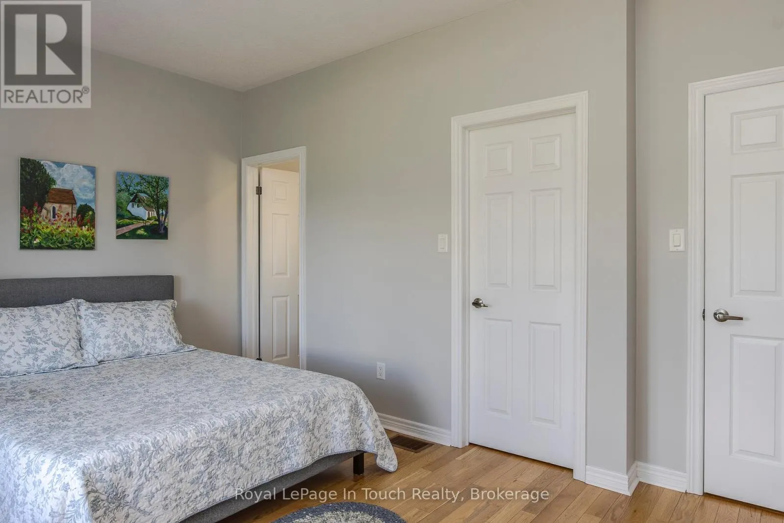 14 RIVERWALK PLACE