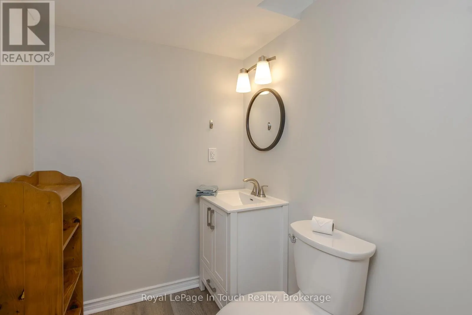 14 RIVERWALK PLACE