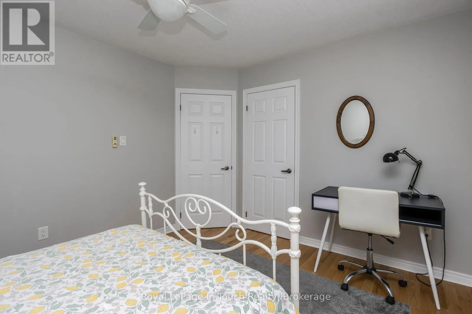 14 RIVERWALK PLACE