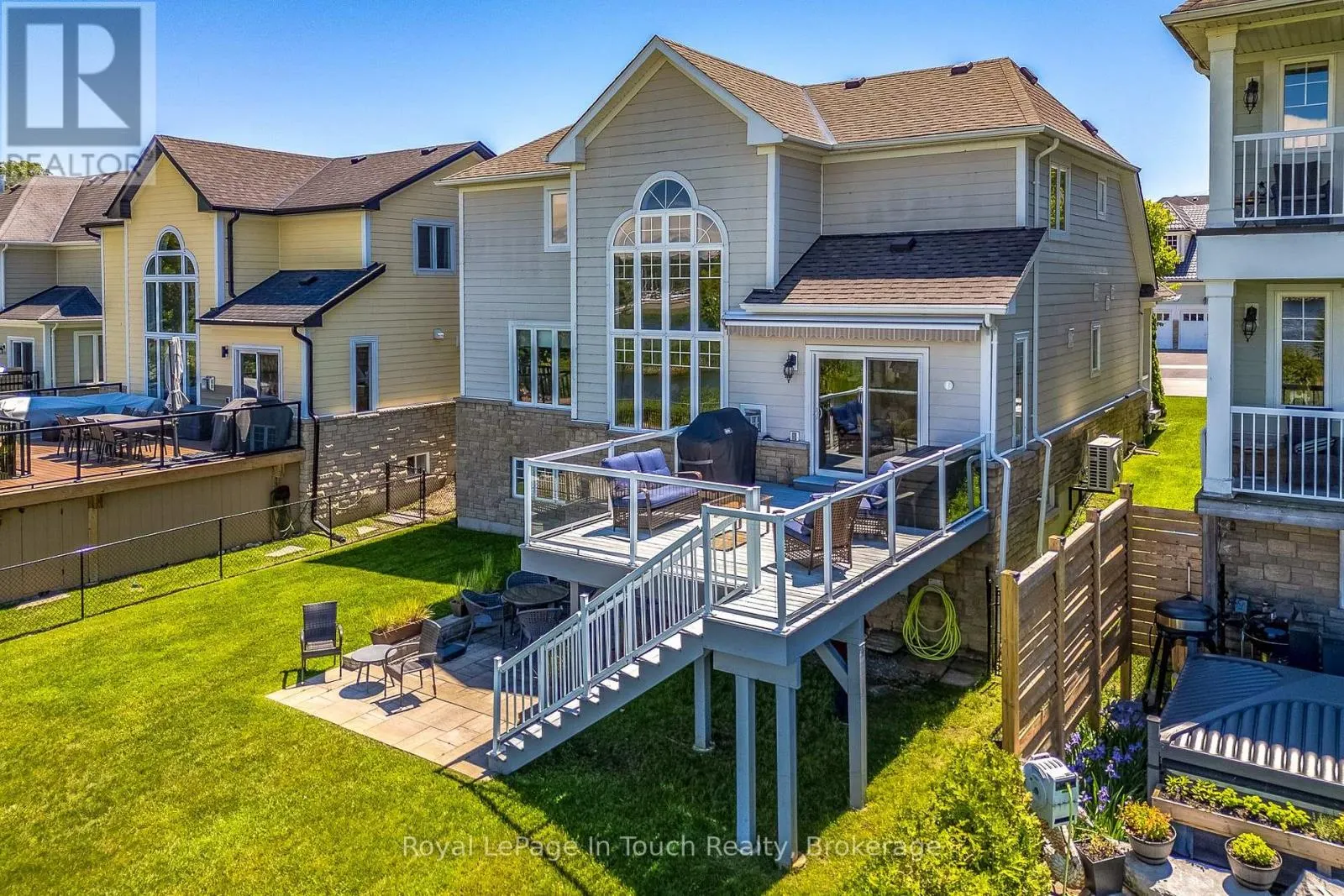14 RIVERWALK PLACE