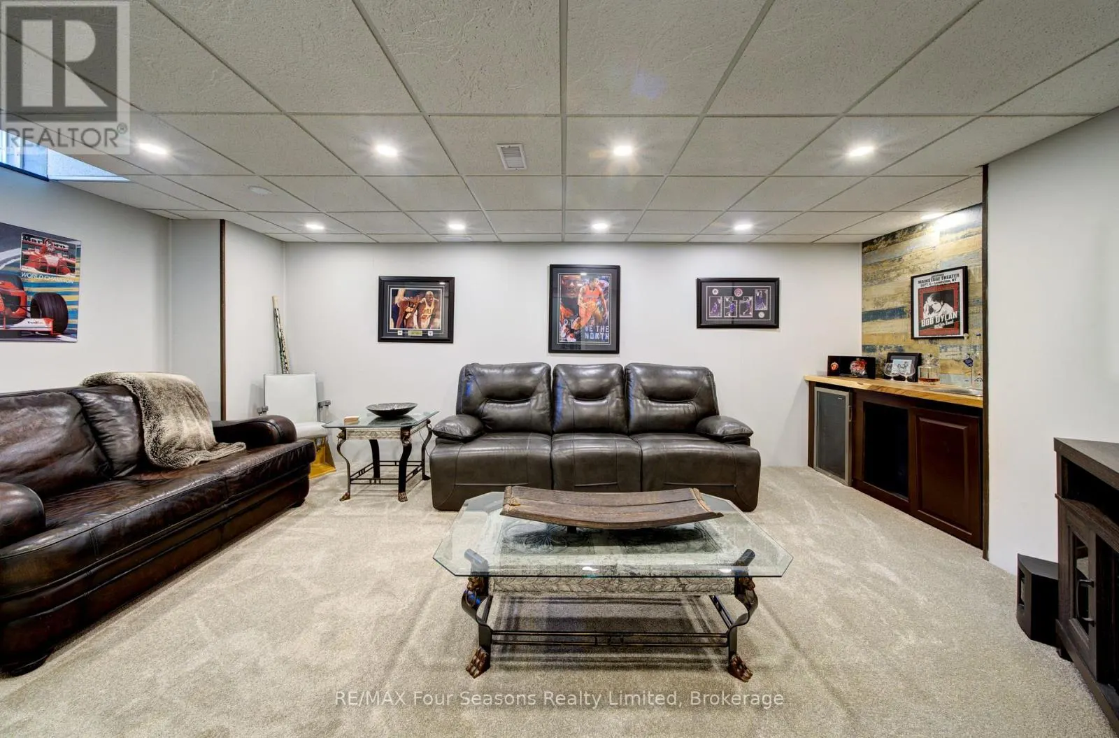 17 COLLSHIP LANE