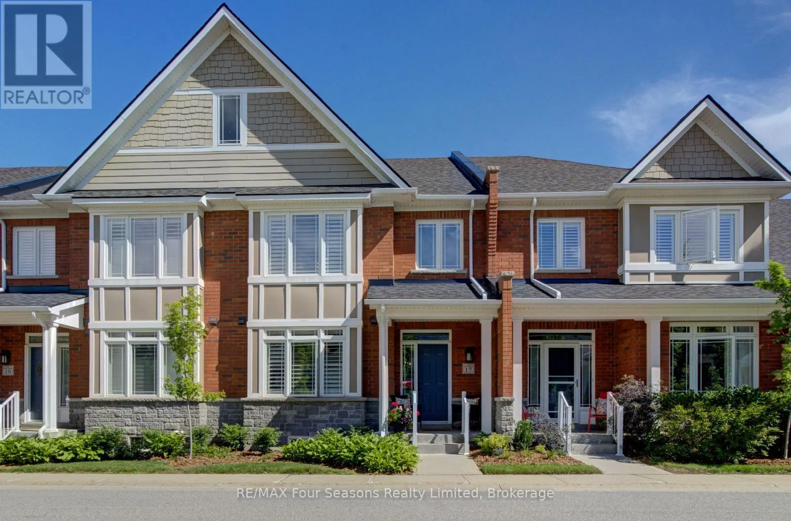 17 COLLSHIP LANE