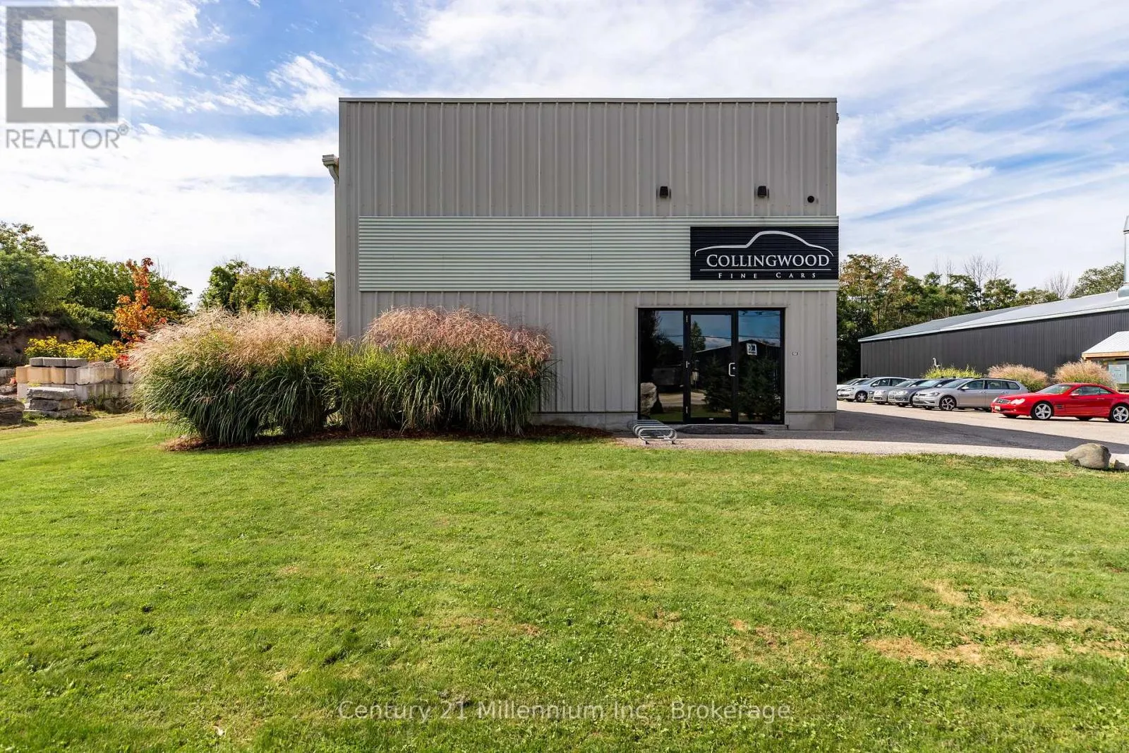 370 RAGLAN STREET