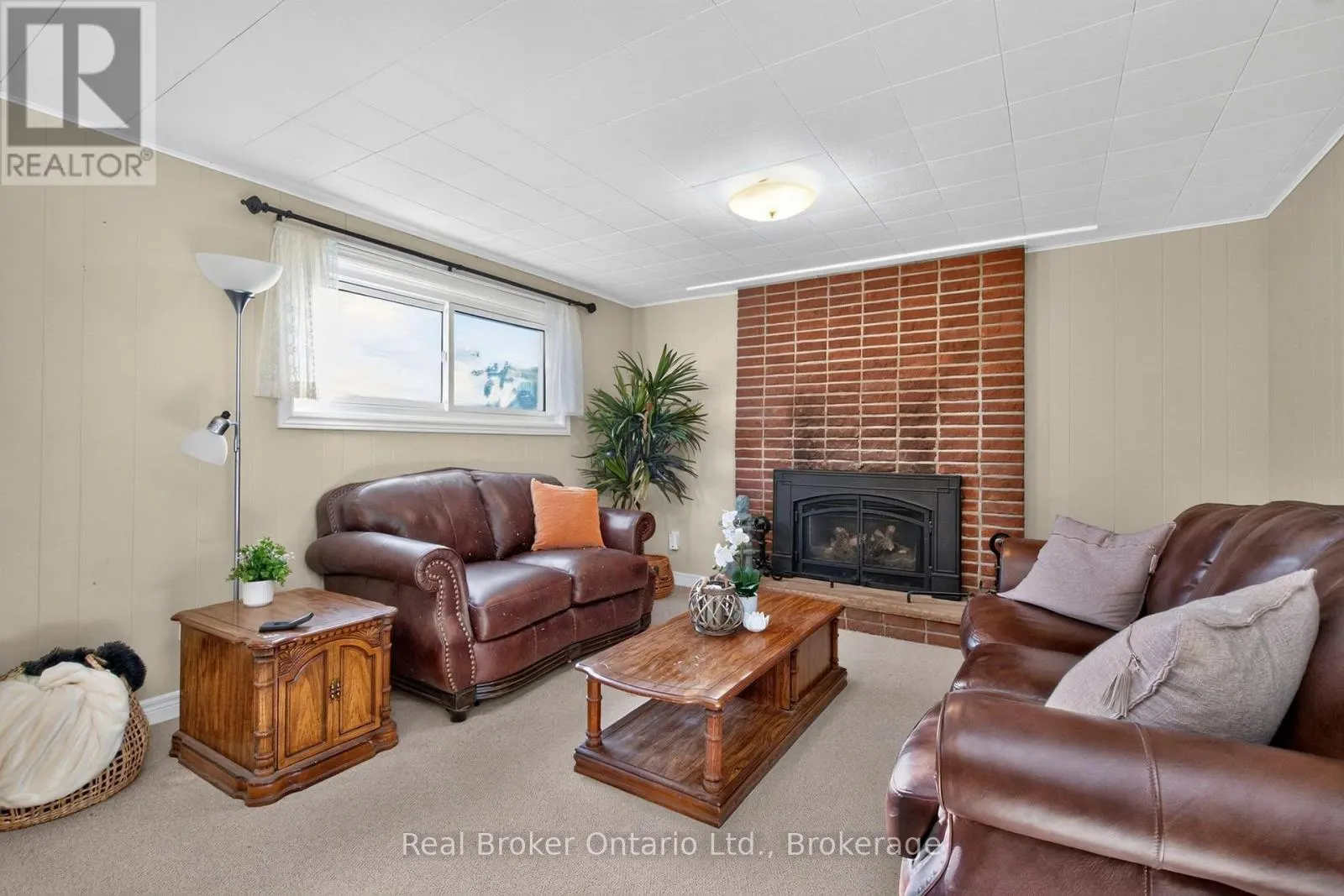 413 CORNELL DRIVE