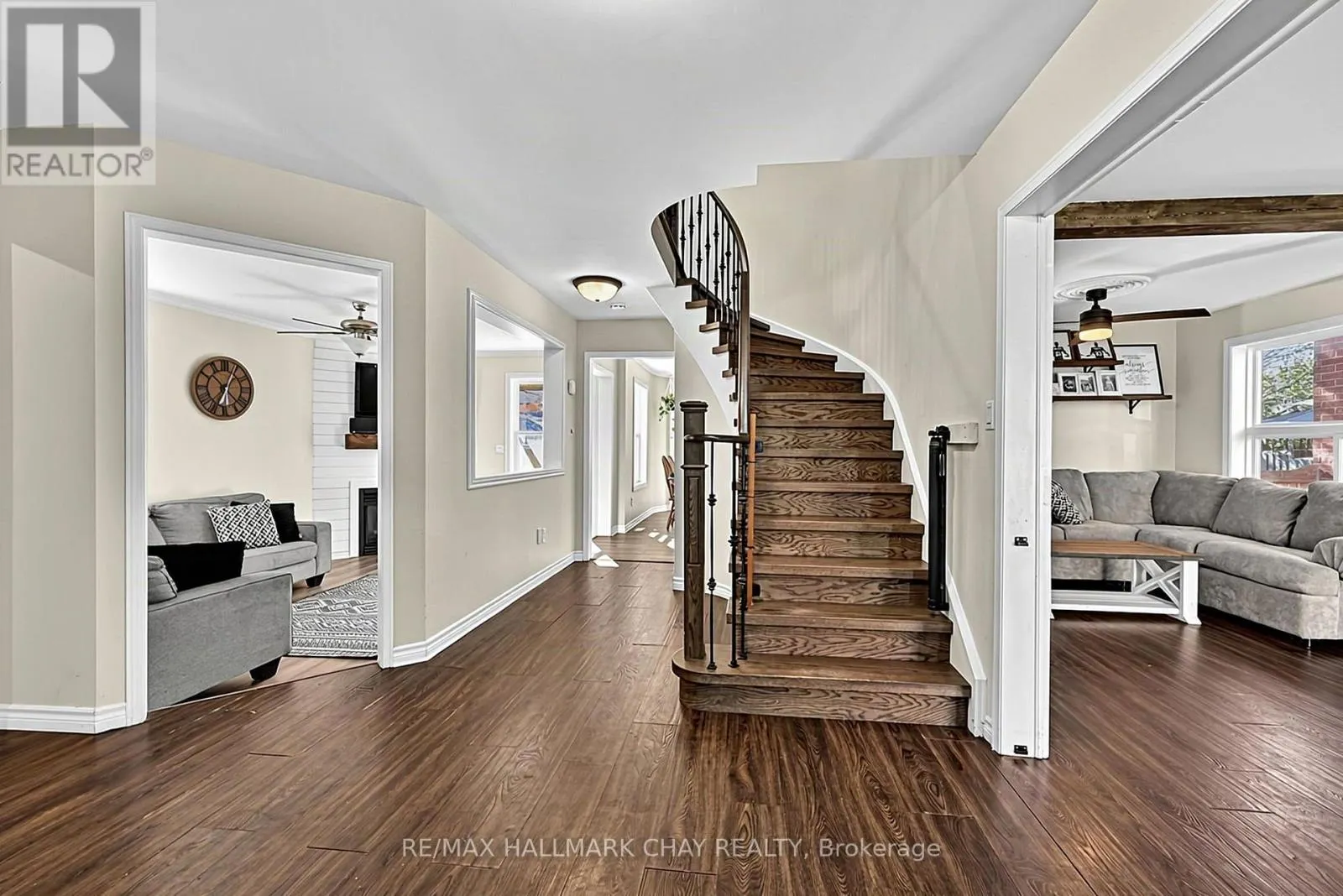 121 TAYLOR DRIVE