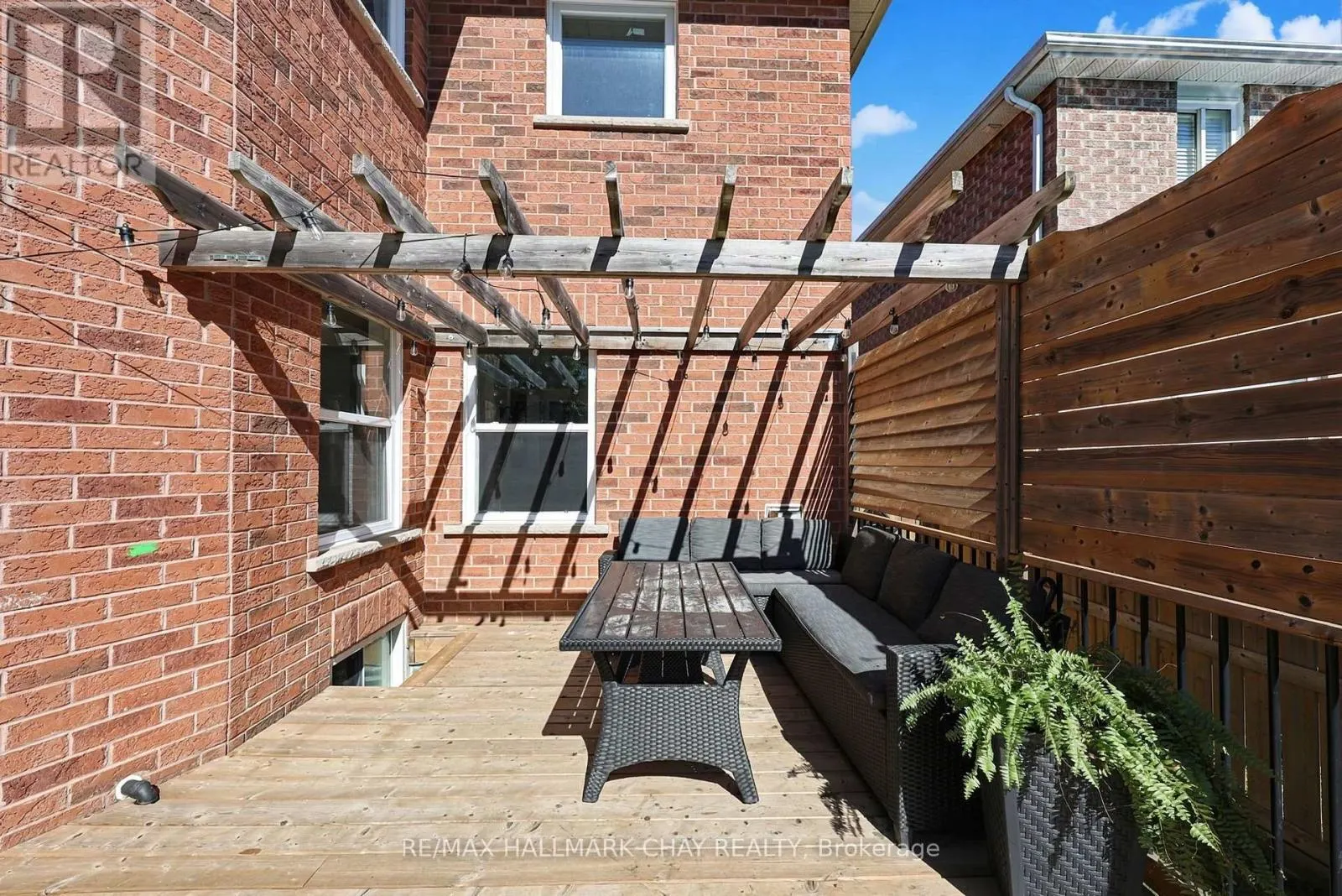 121 TAYLOR DRIVE
