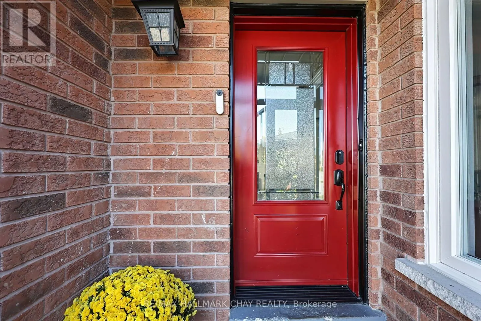 121 TAYLOR DRIVE