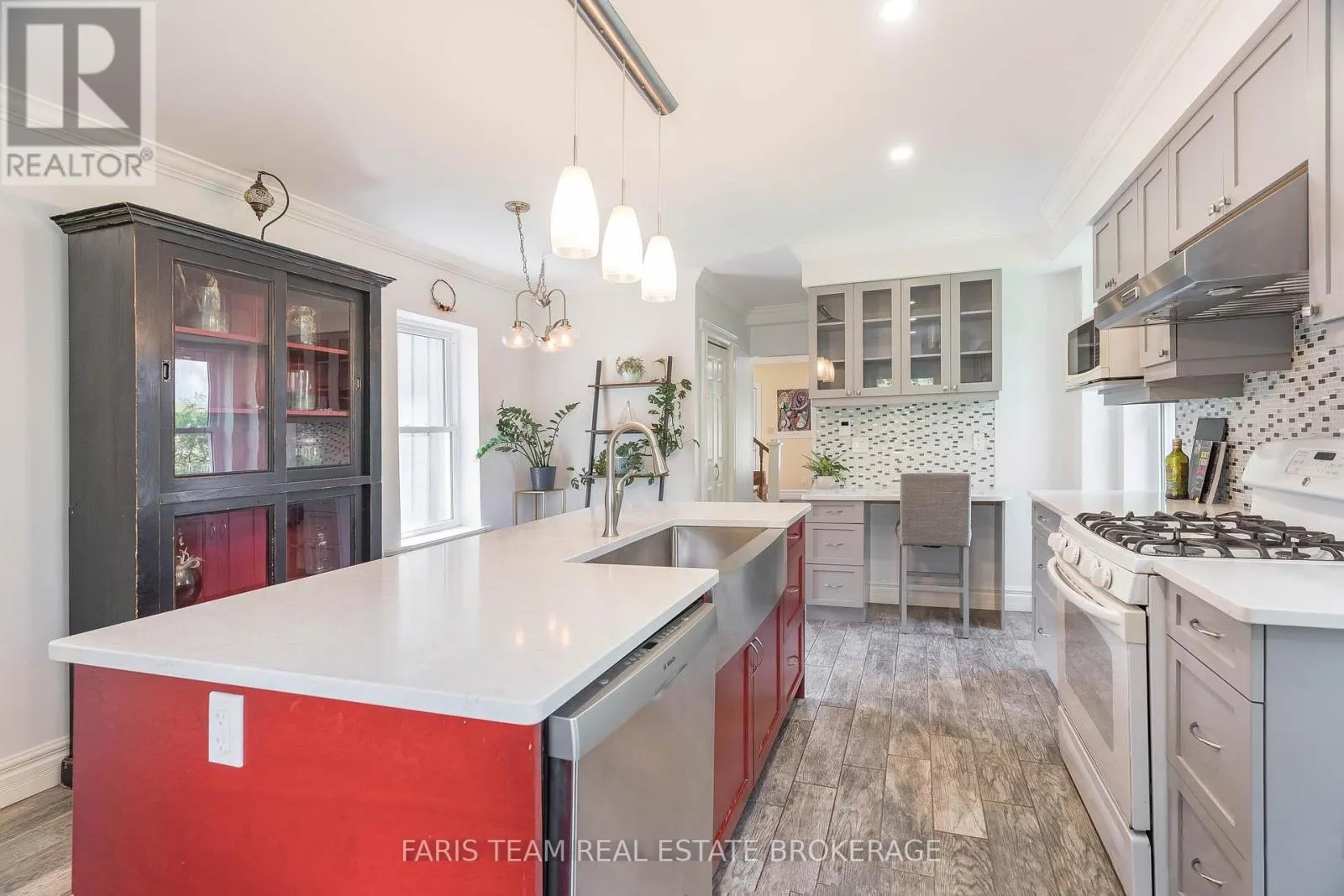 139 VETERANS LANE