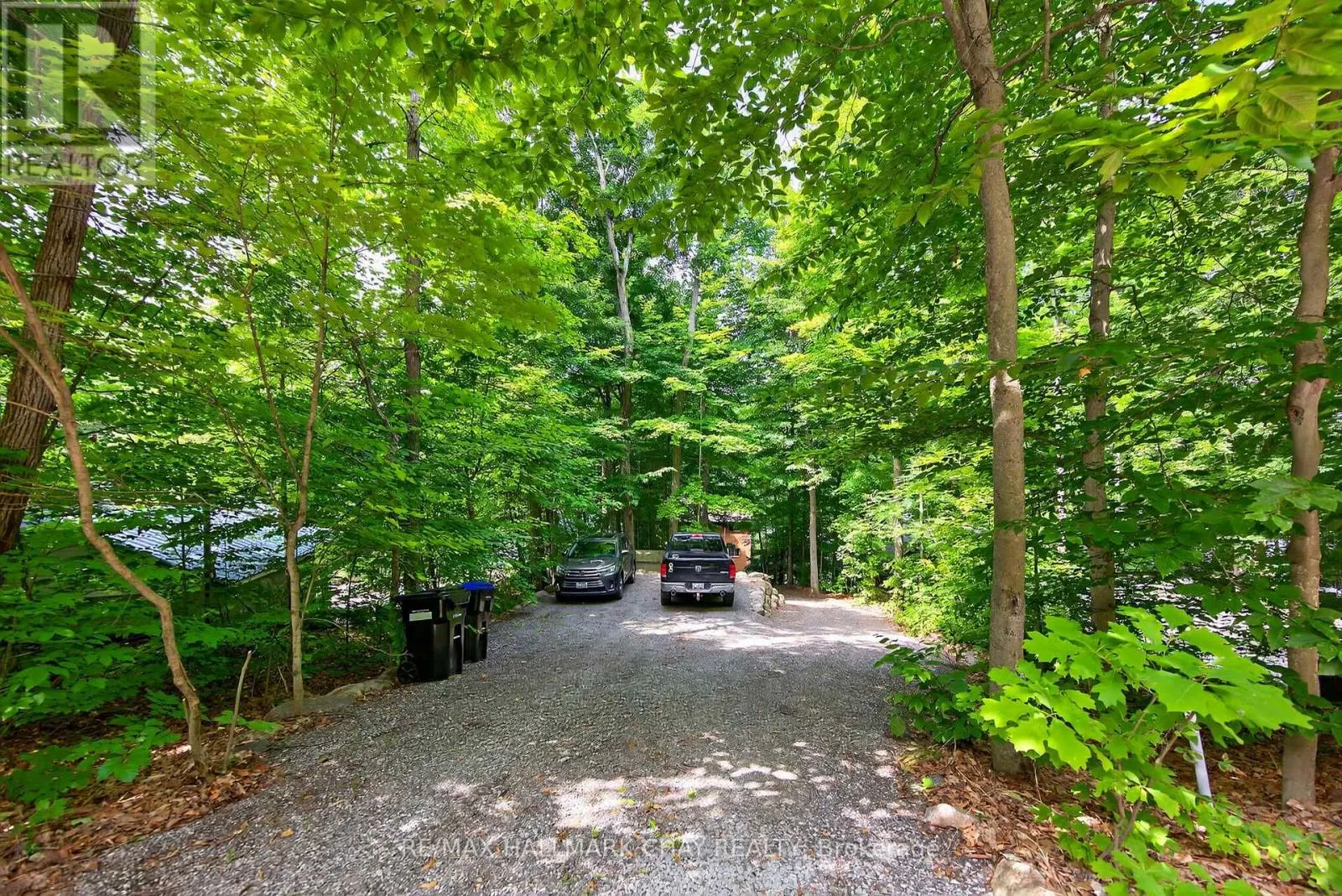 176 FARLAIN LAKE ROAD E