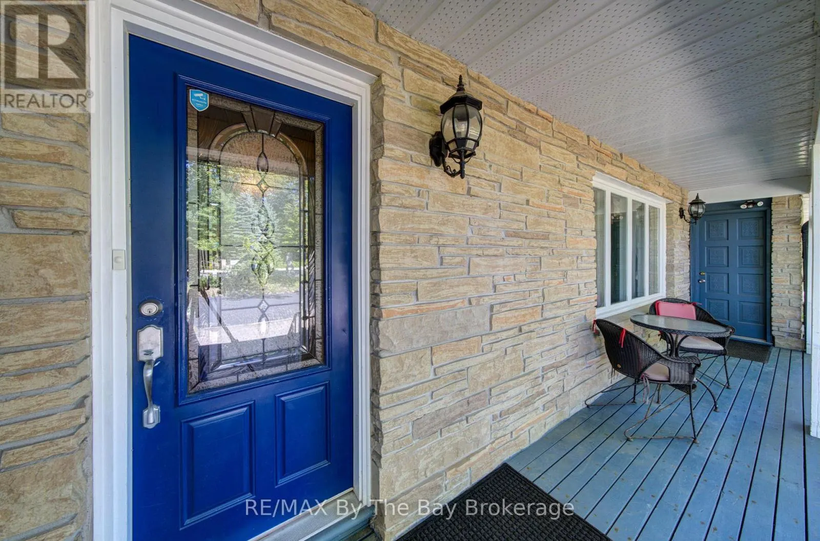 1693 RIVER ROAD W