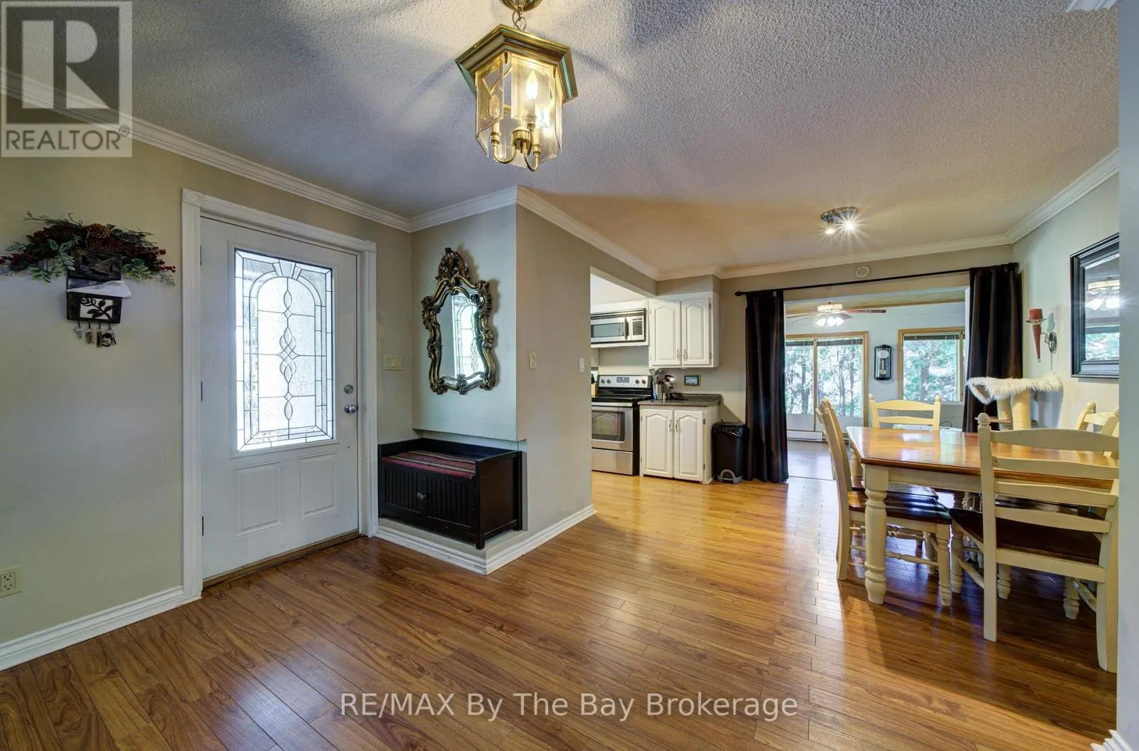 1693 RIVER ROAD W