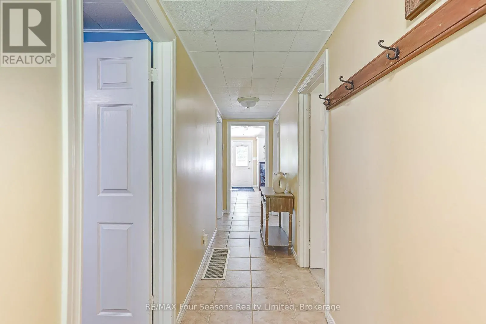 511 OXBOW PARK DRIVE