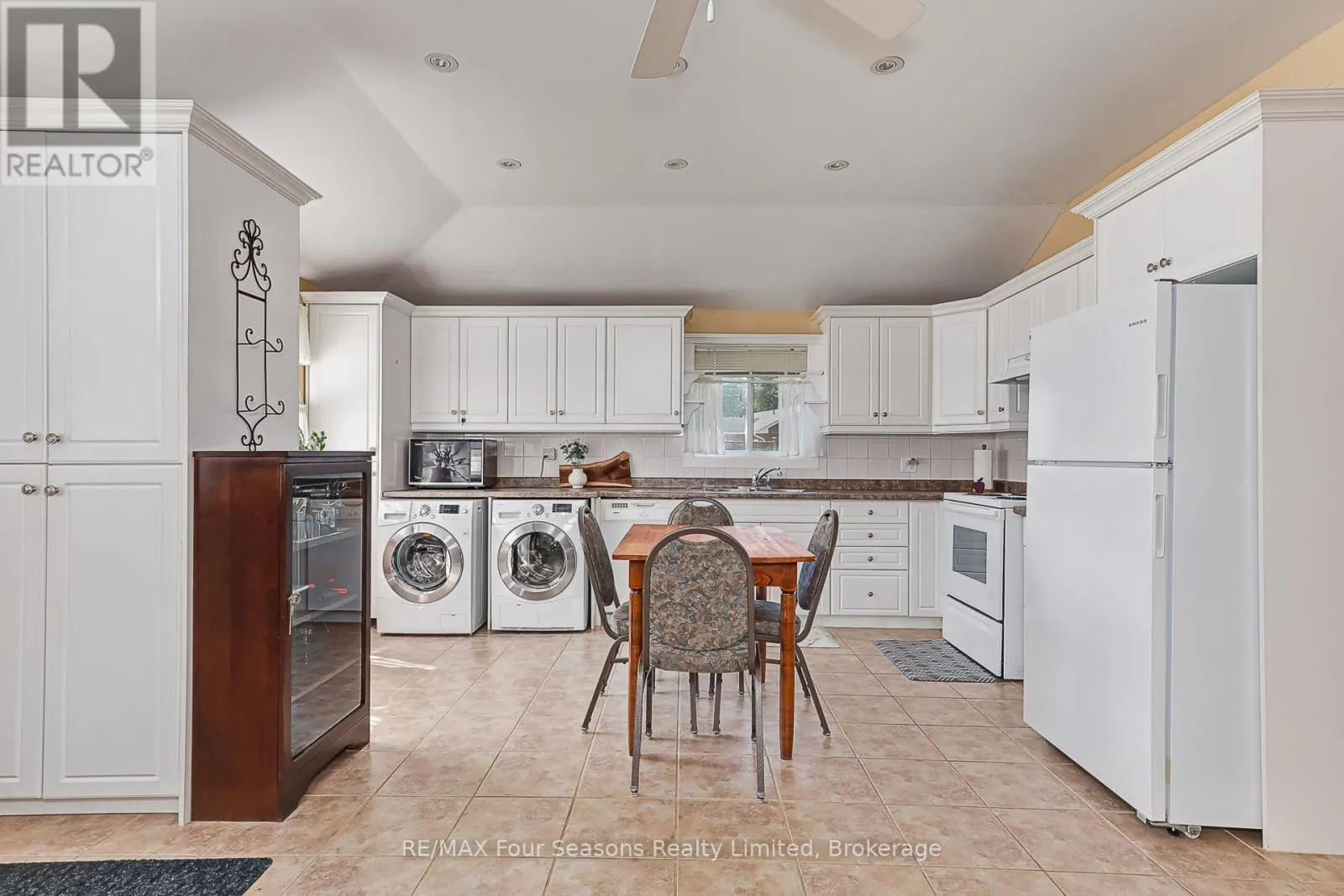 511 OXBOW PARK DRIVE