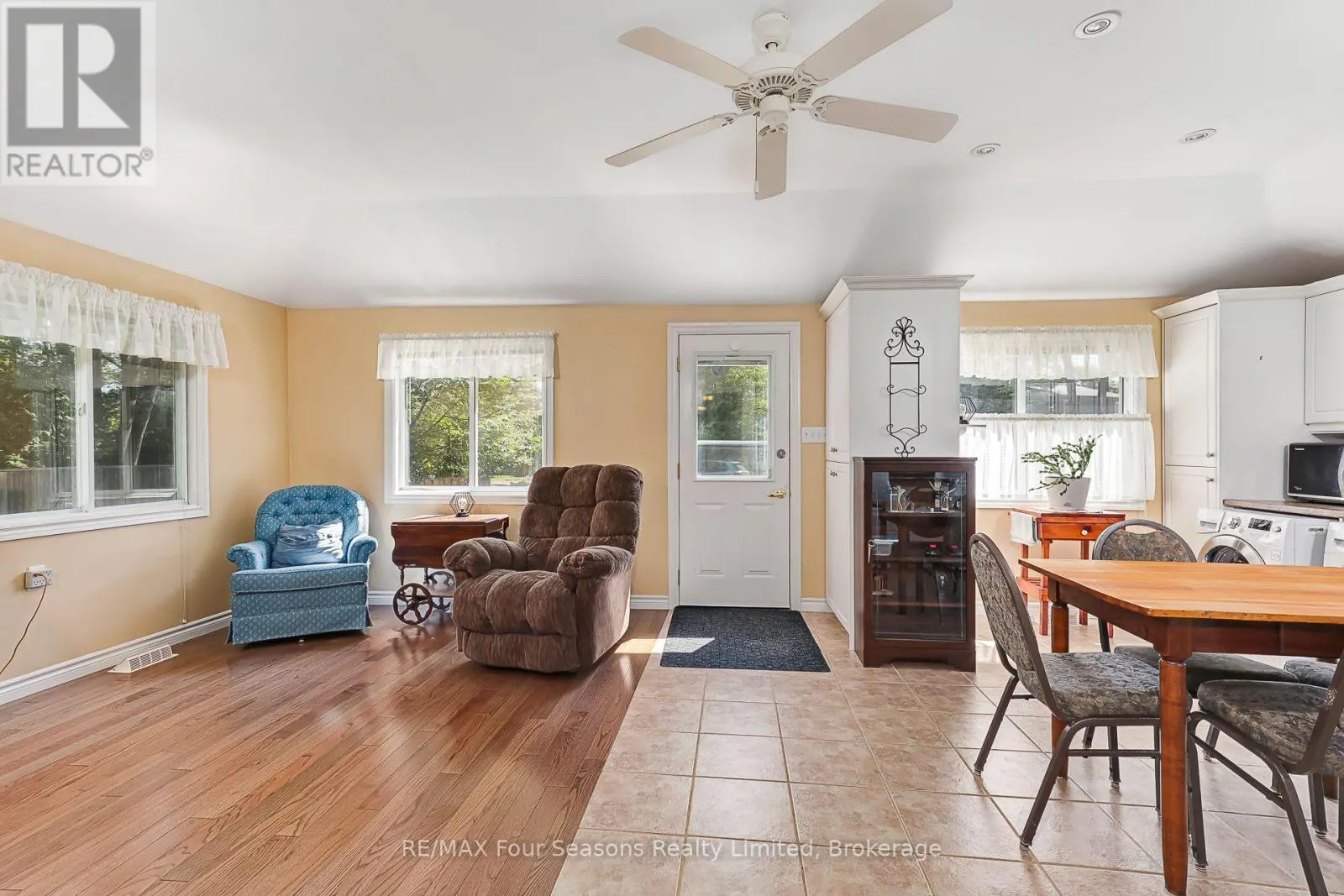 511 OXBOW PARK DRIVE