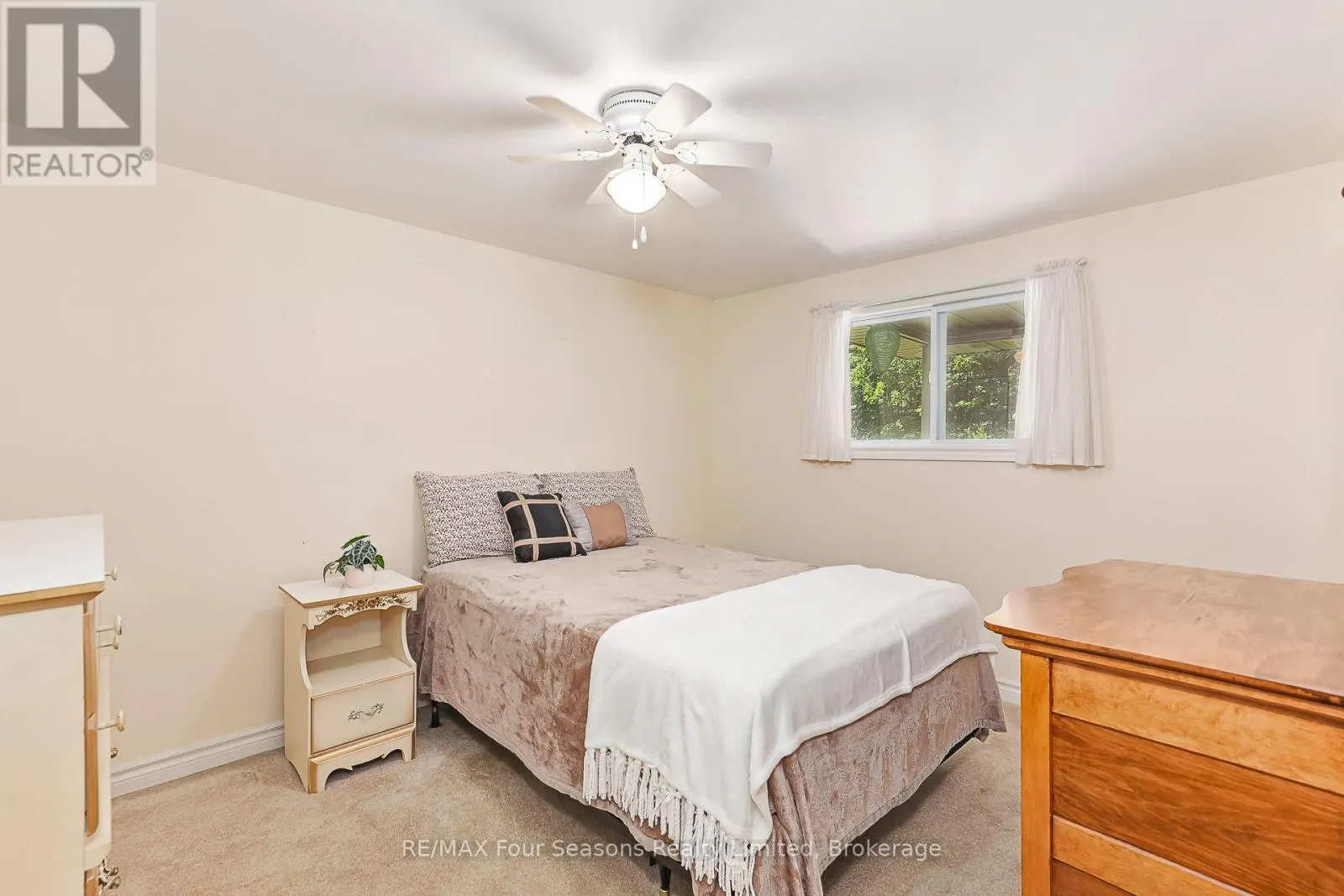 511 OXBOW PARK DRIVE