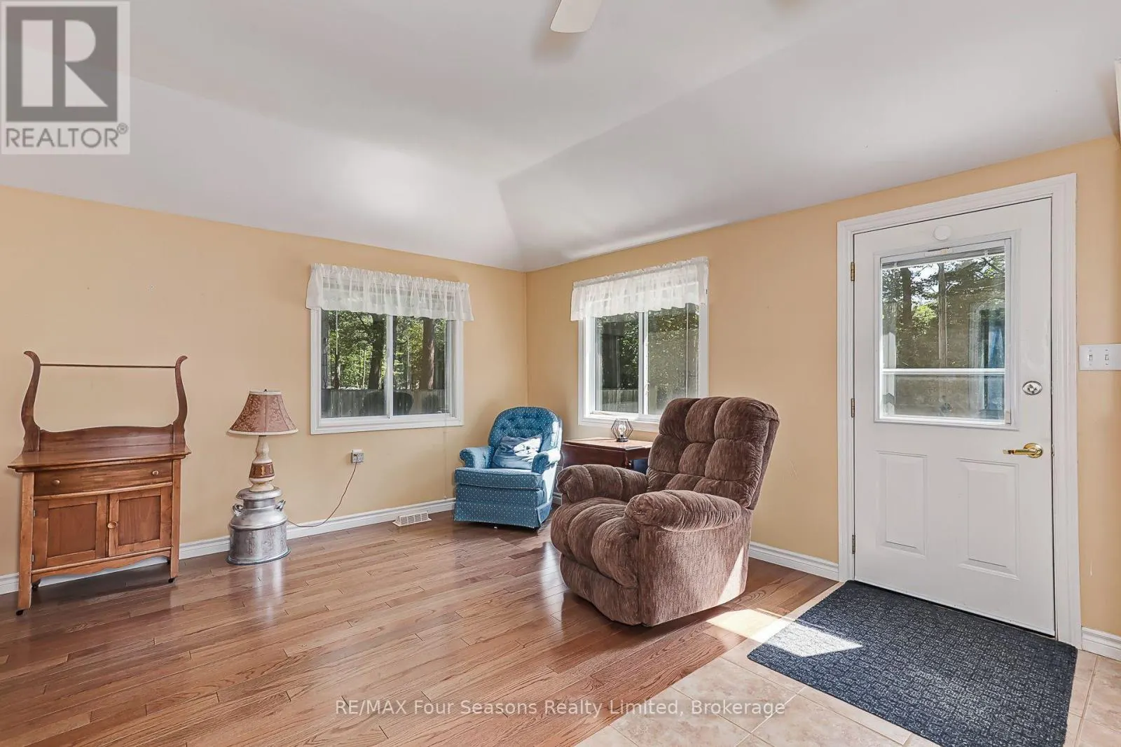 511 OXBOW PARK DRIVE