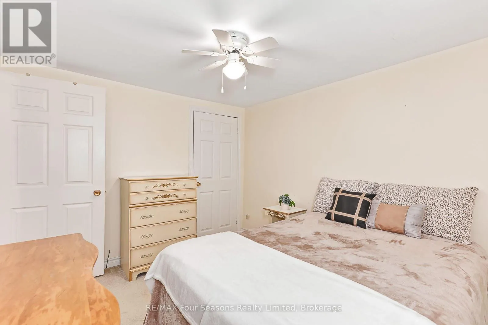 511 OXBOW PARK DRIVE