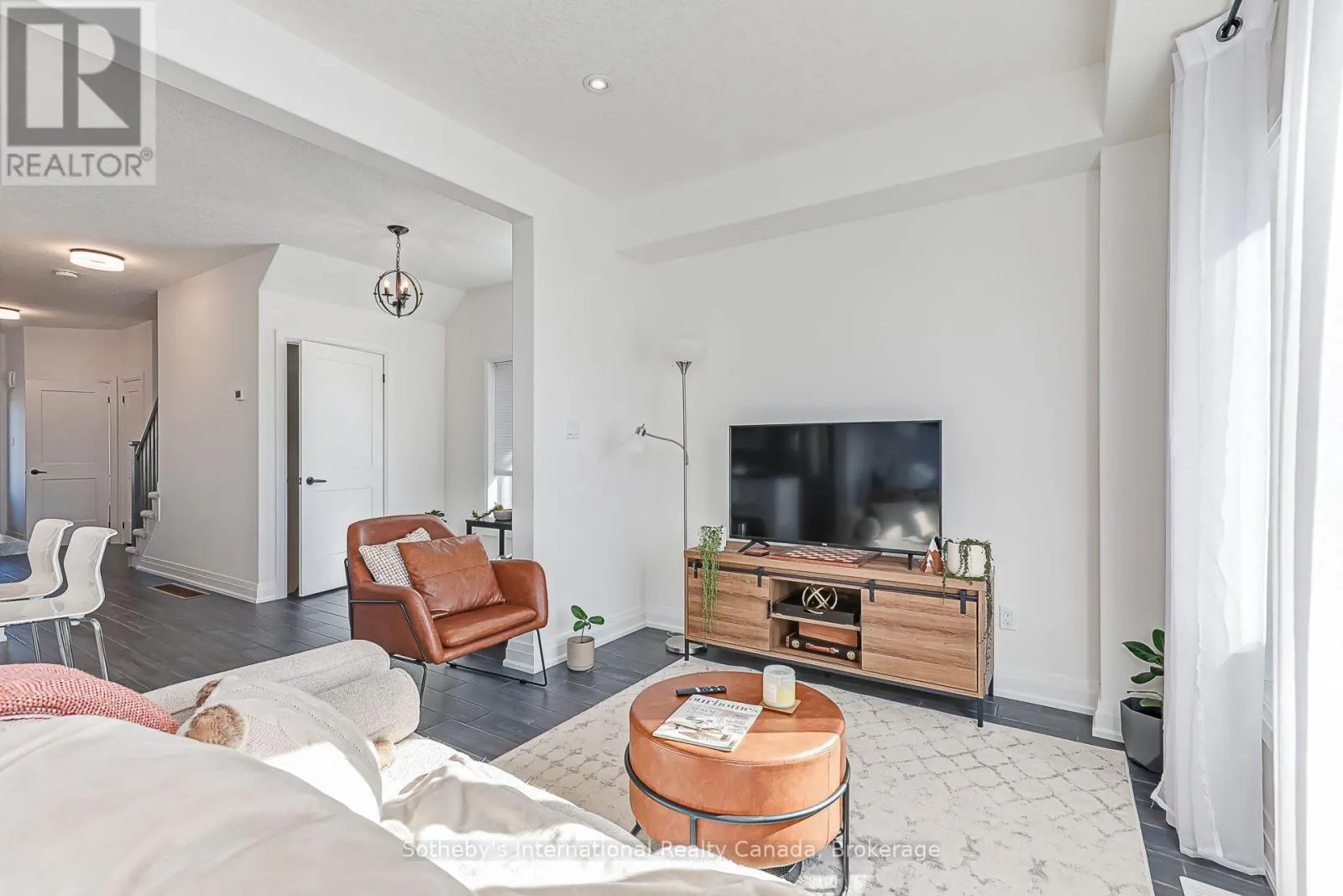 73 ARCHER AVENUE