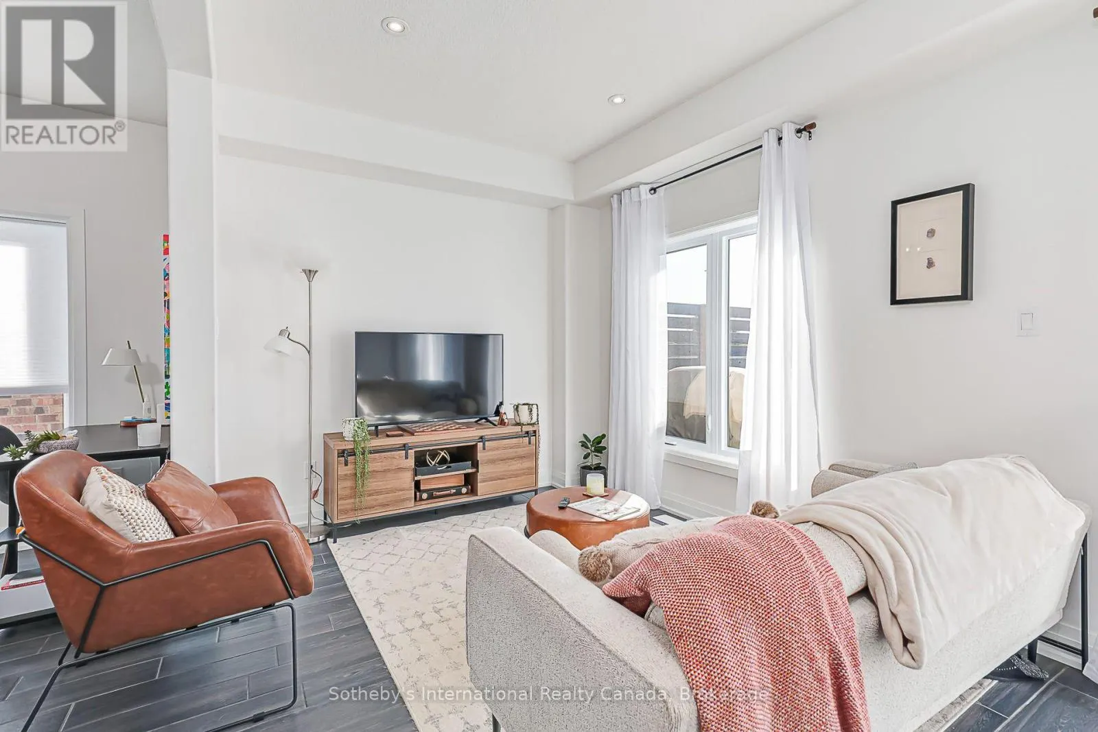 73 ARCHER AVENUE