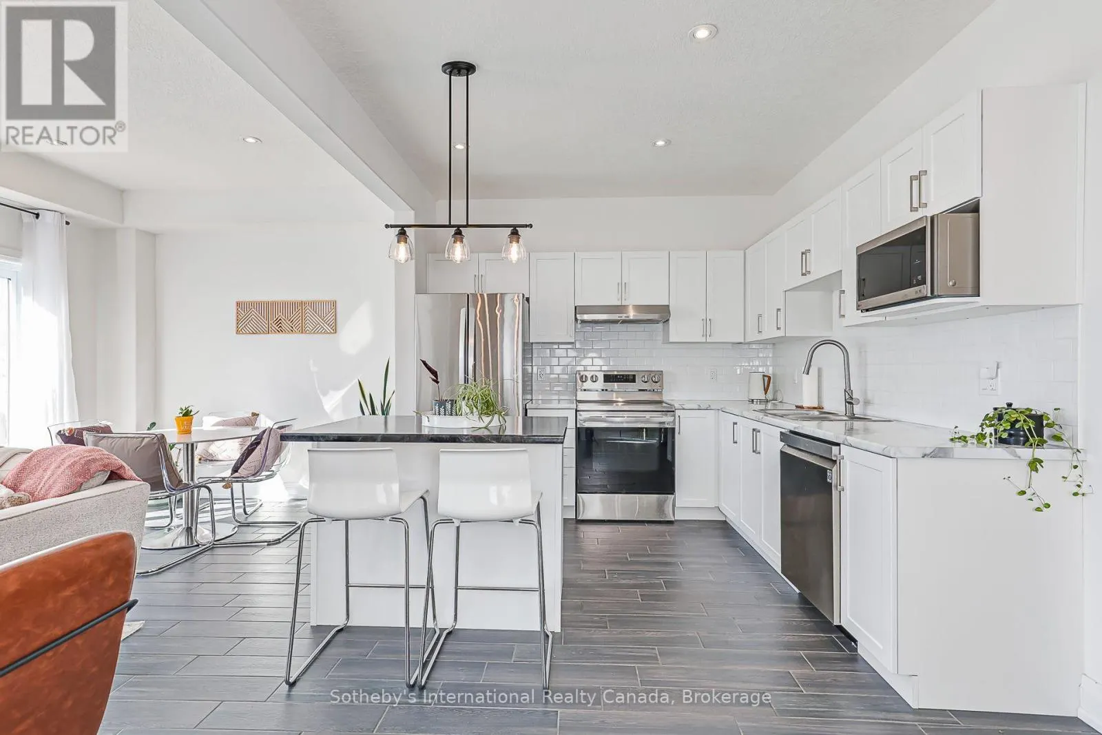 73 ARCHER AVENUE