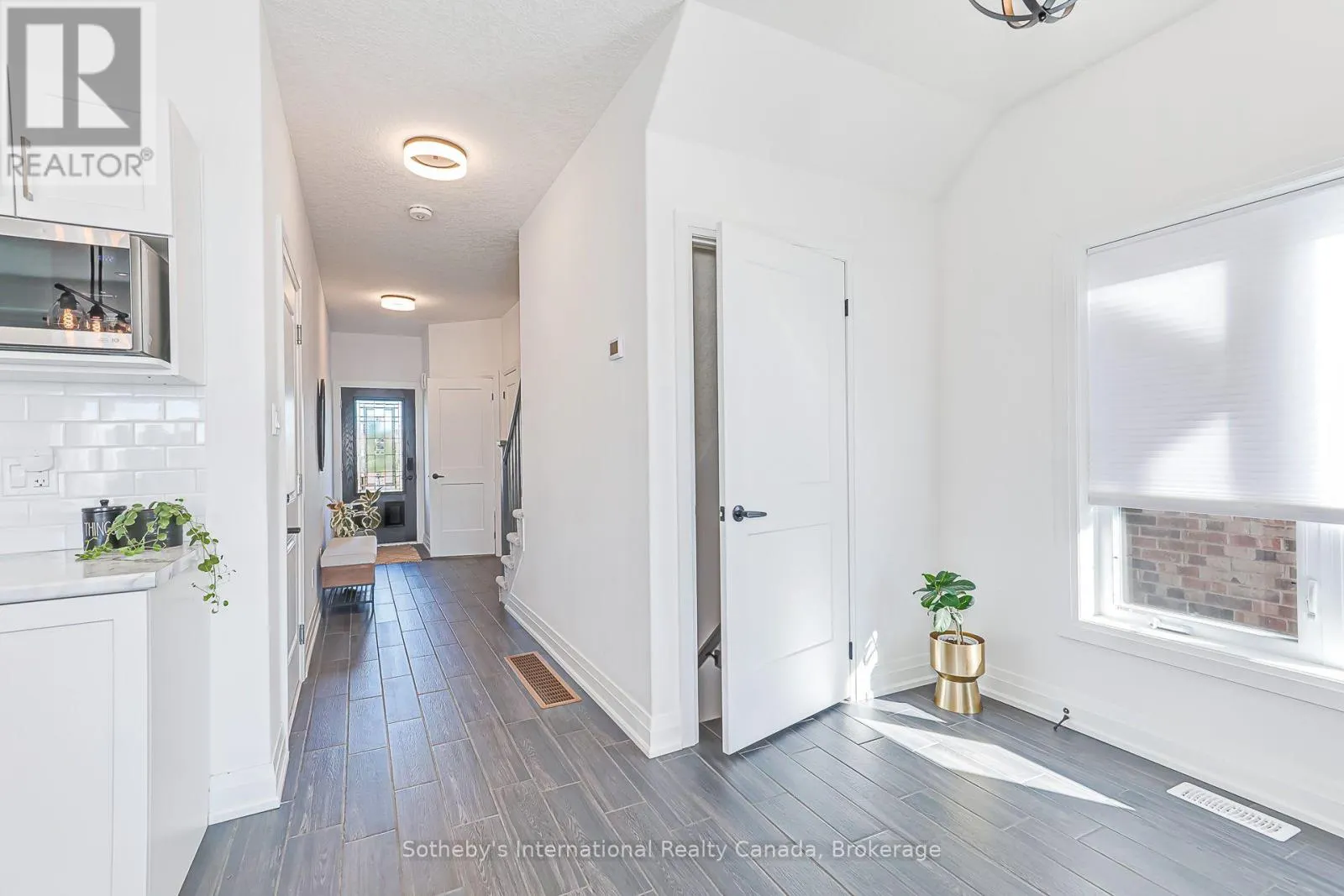 73 ARCHER AVENUE