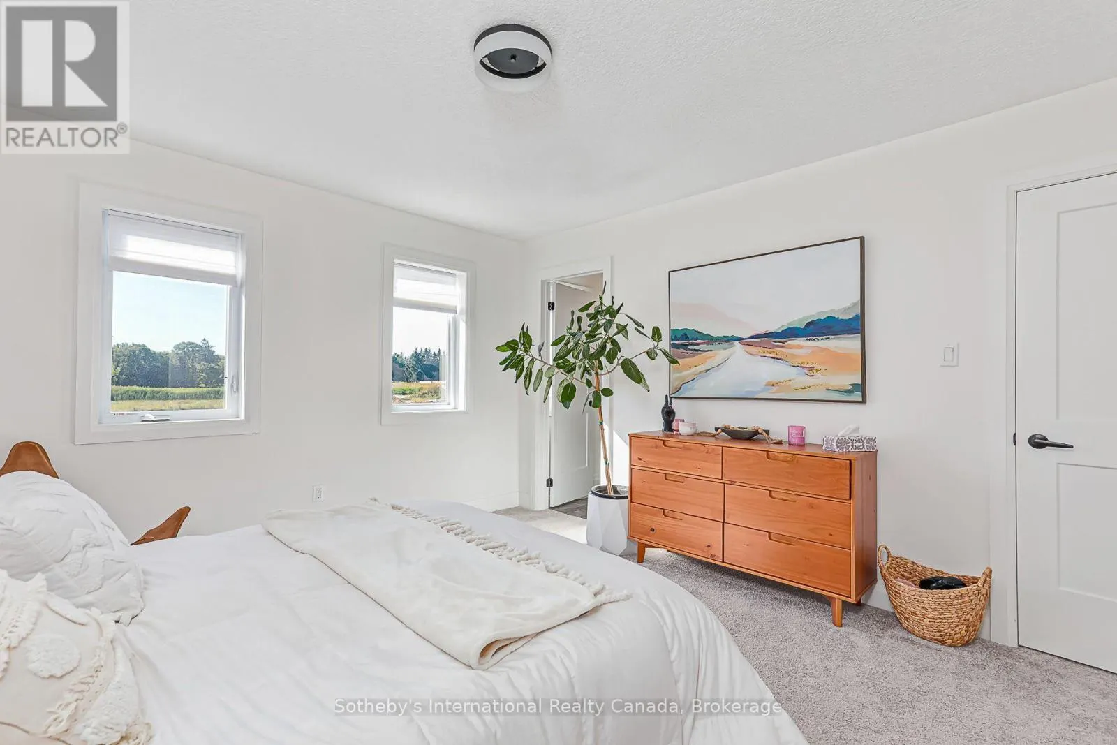 73 ARCHER AVENUE