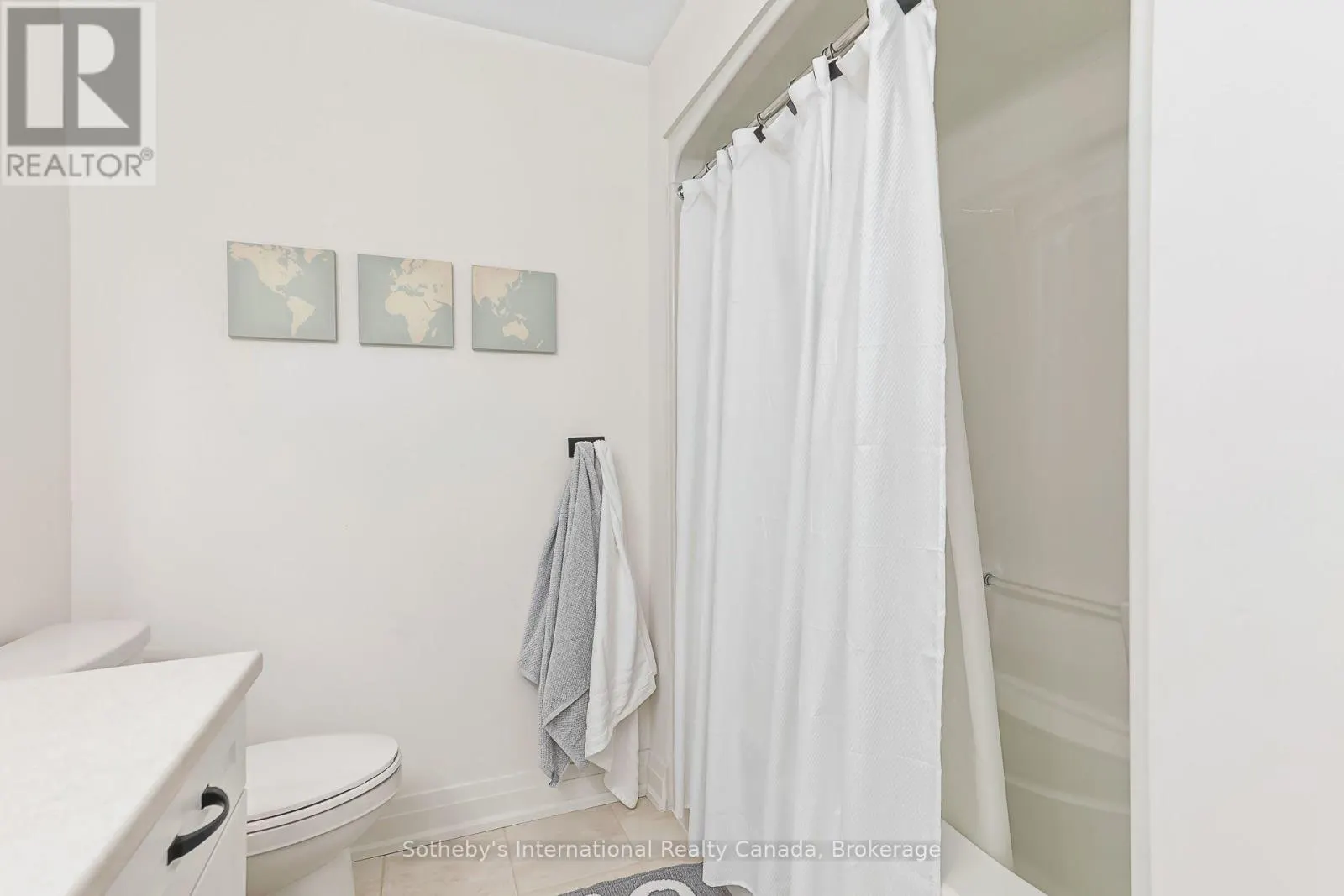 73 ARCHER AVENUE