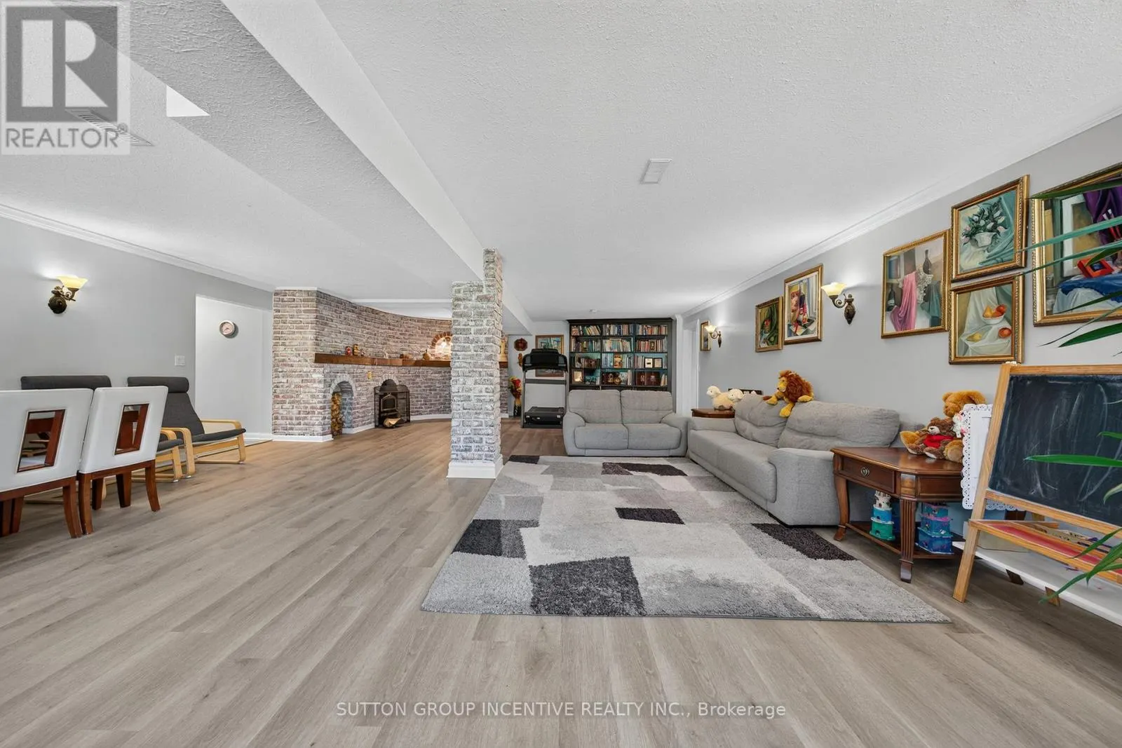 43 WATTIE ROAD