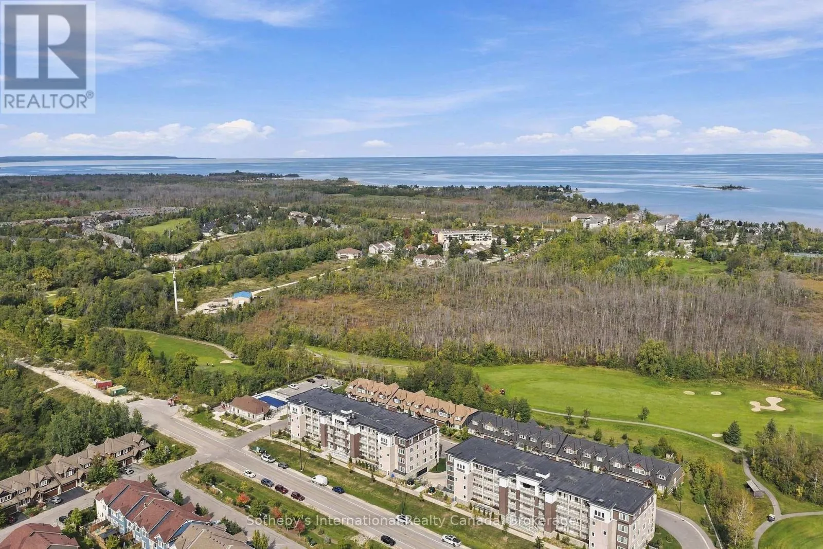 206 - 17 SPOONER CRESCENT #206