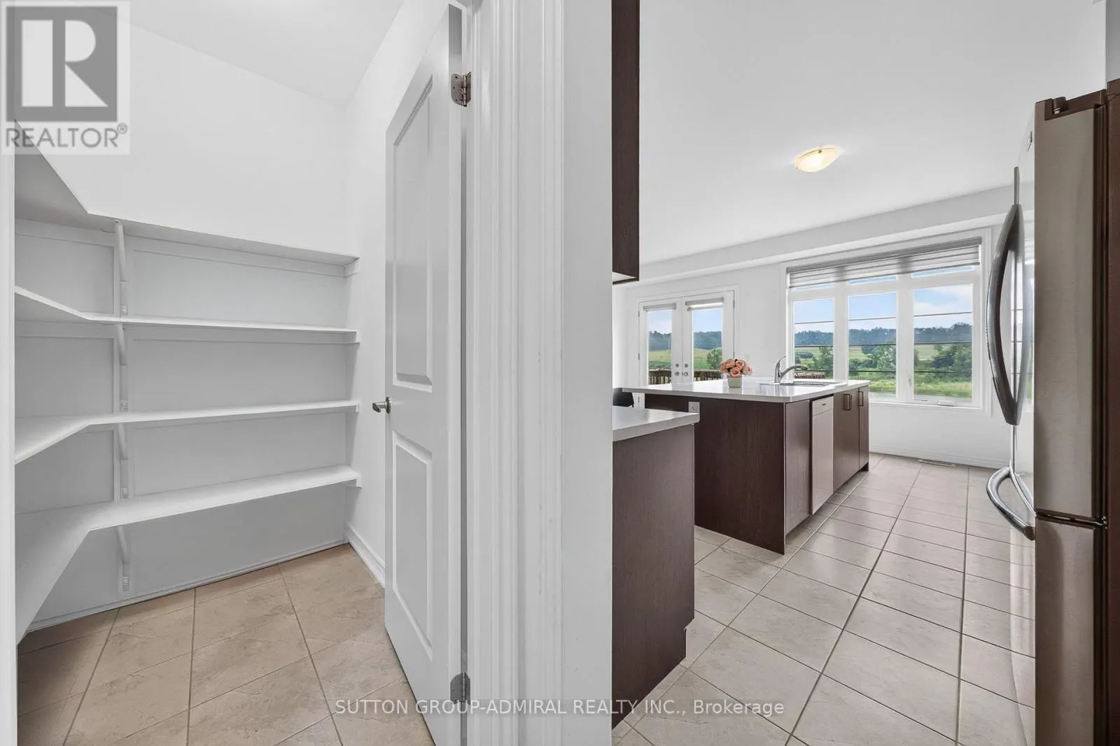 76 CALYPSO AVENUE