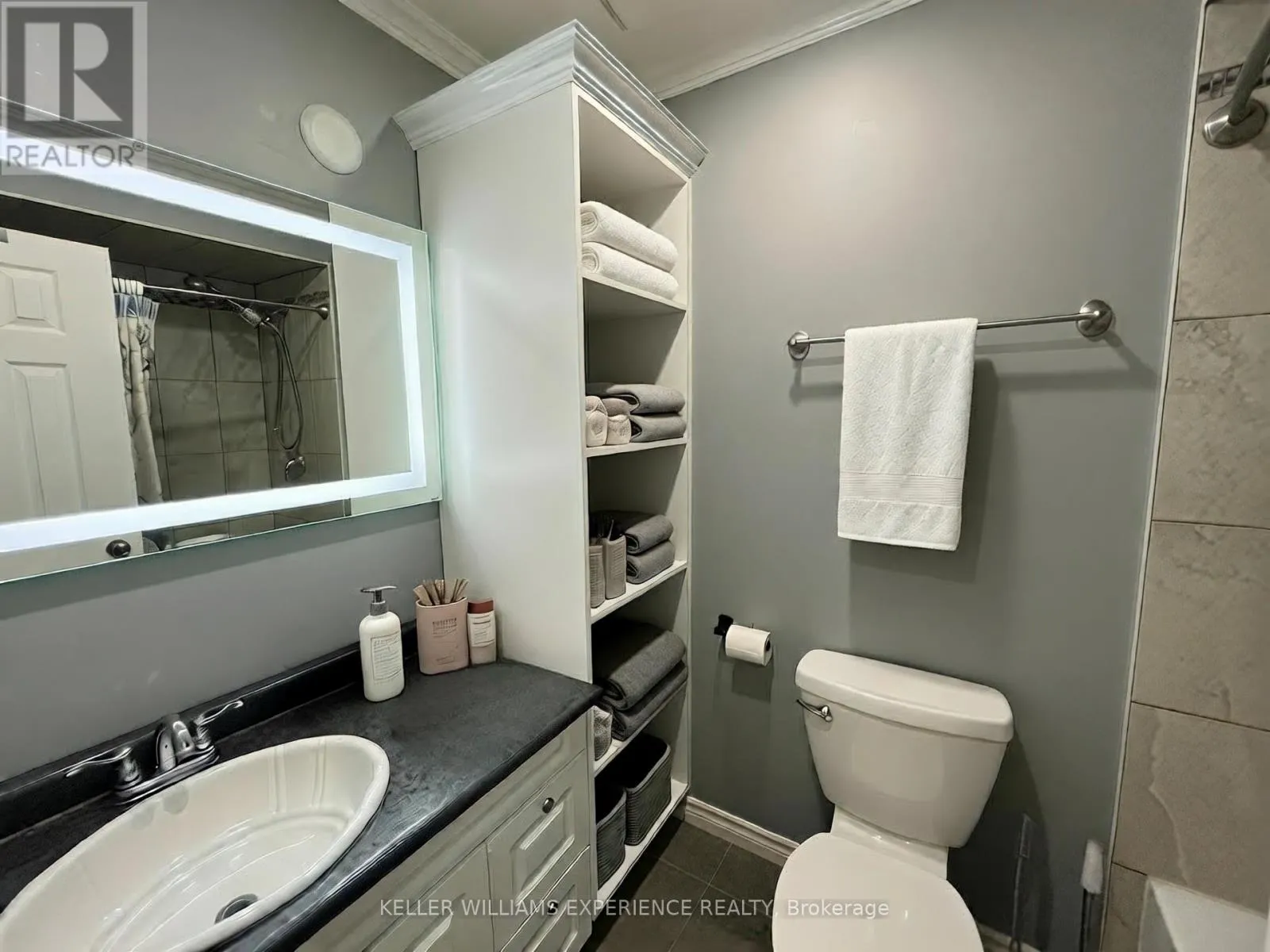 29 - 441 BARRIE ROAD