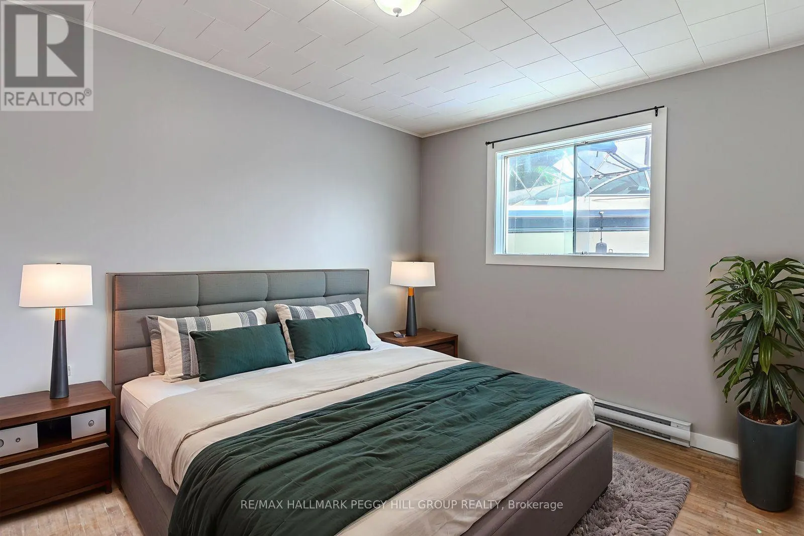 332 CHAMPLAIN ROAD