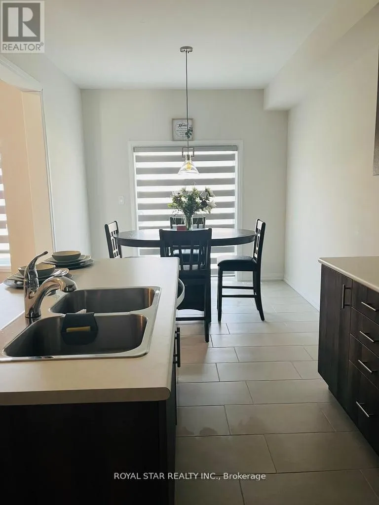 7 FEDERICA CRESCENT