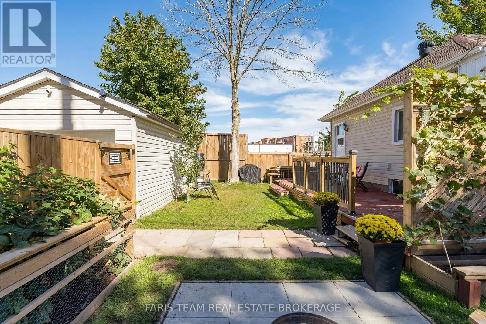 120 BARRIE ROAD